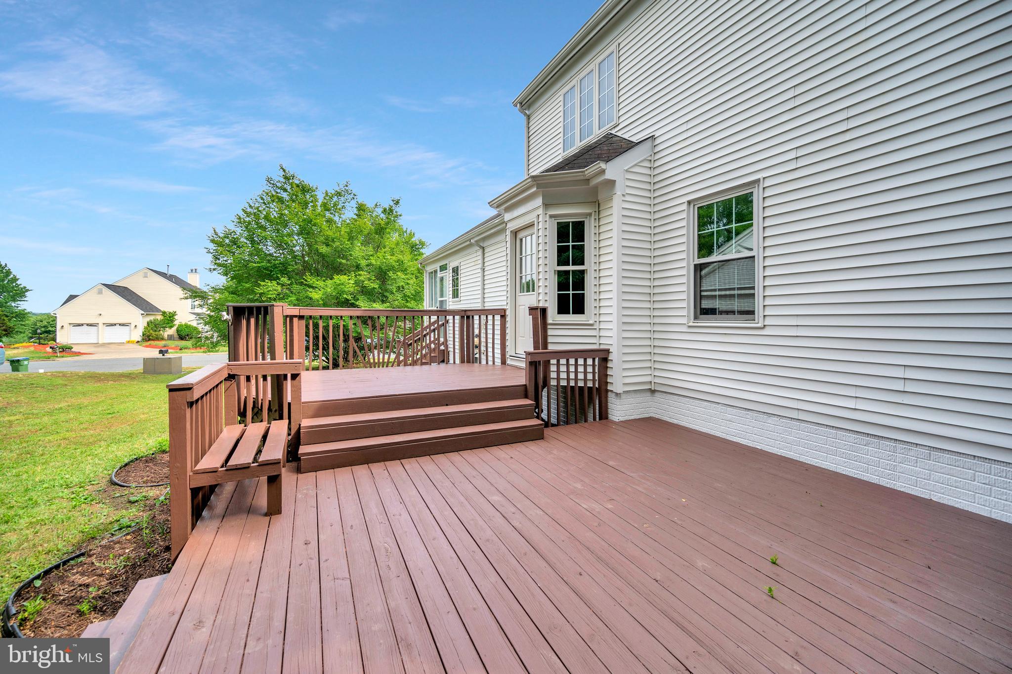 HAMPTON OAKS - Residential