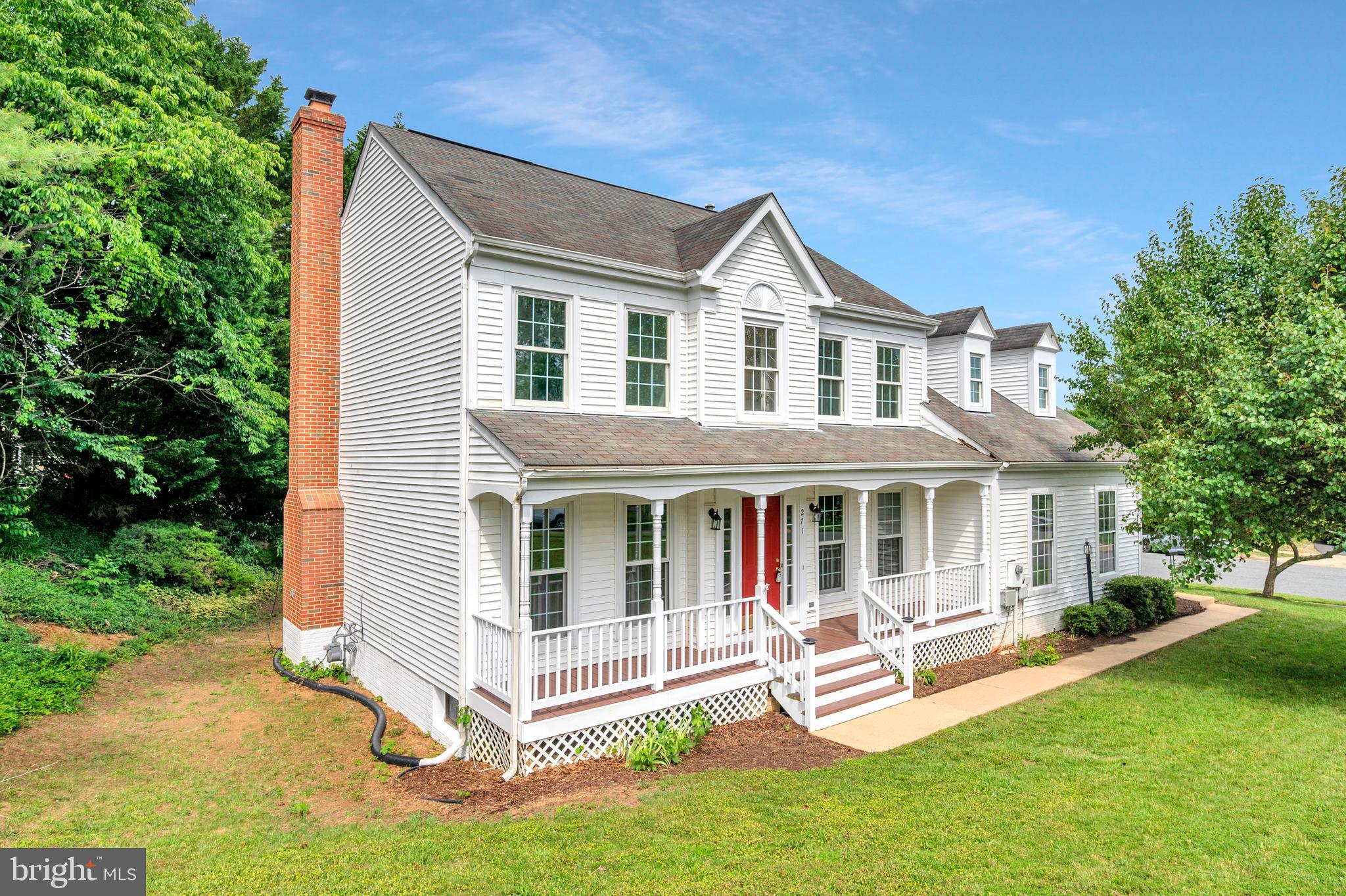 HAMPTON OAKS - Residential