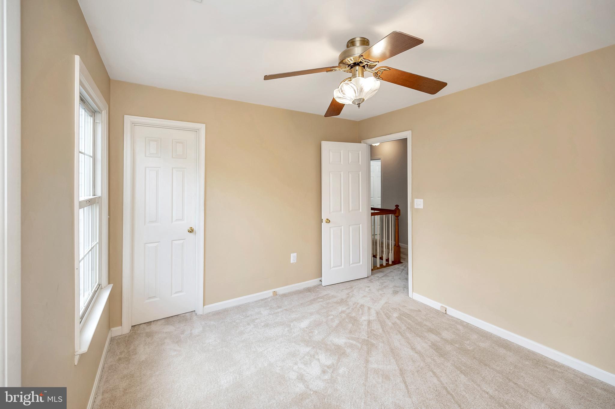 HAMPTON OAKS - Residential