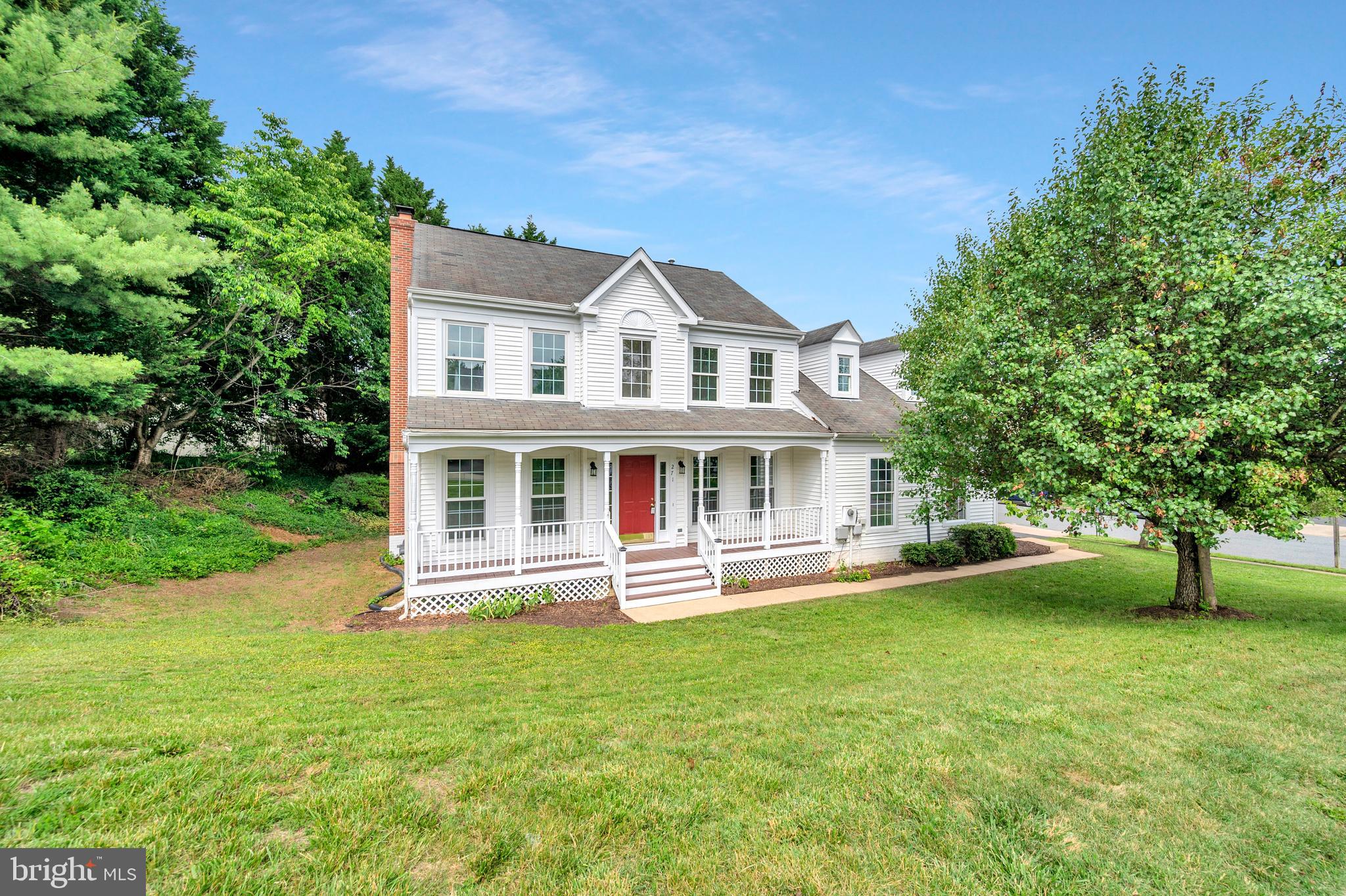 HAMPTON OAKS - Residential