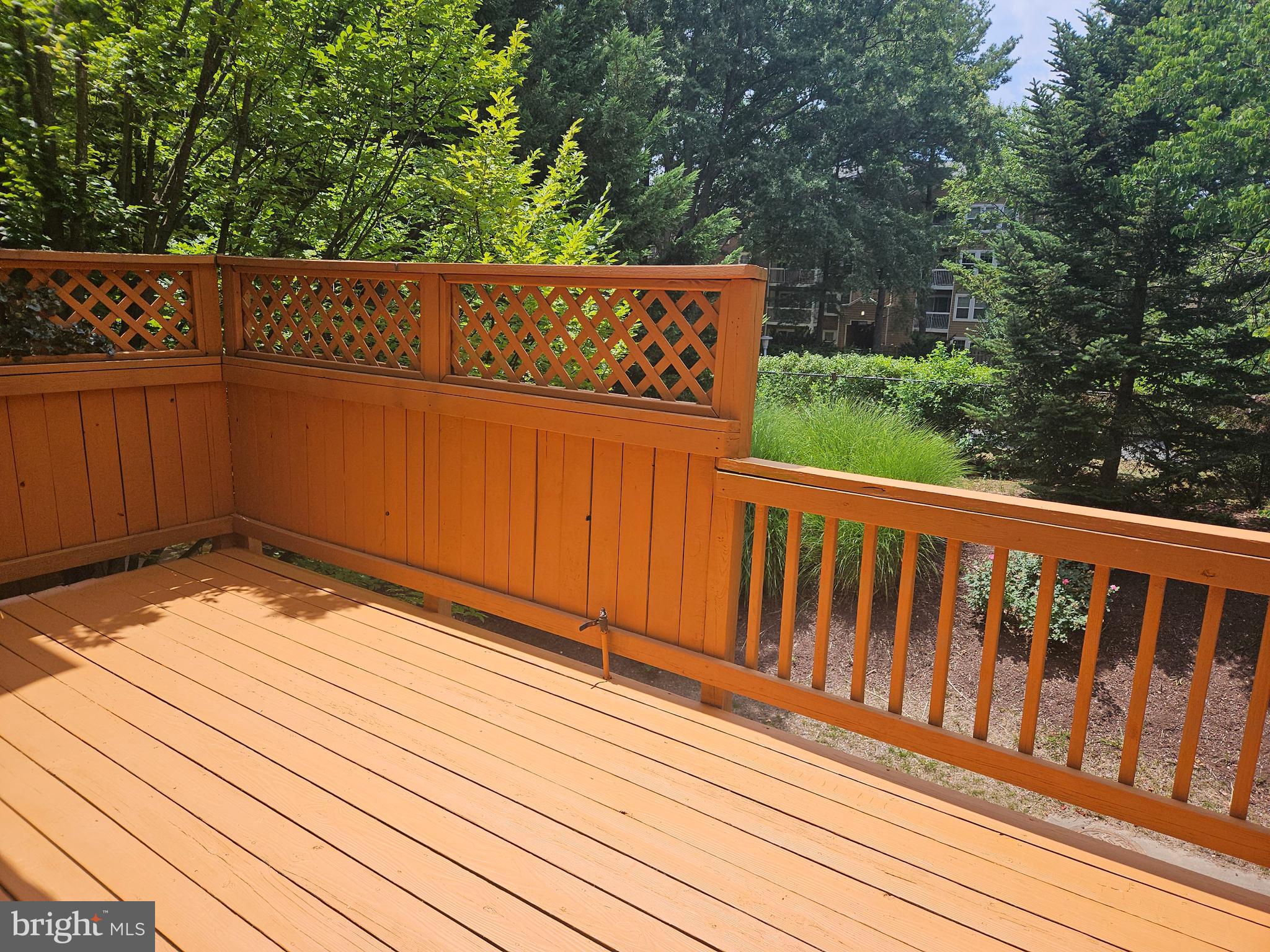 WASHINGTONIAN CENTER - Residential Lease