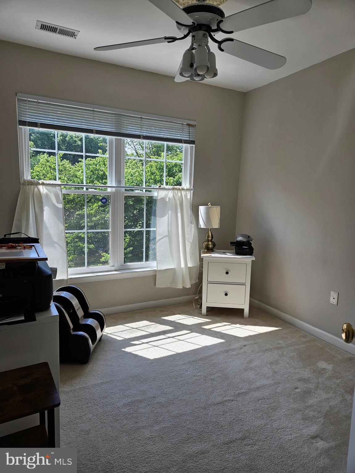 WASHINGTONIAN CENTER - Residential Lease