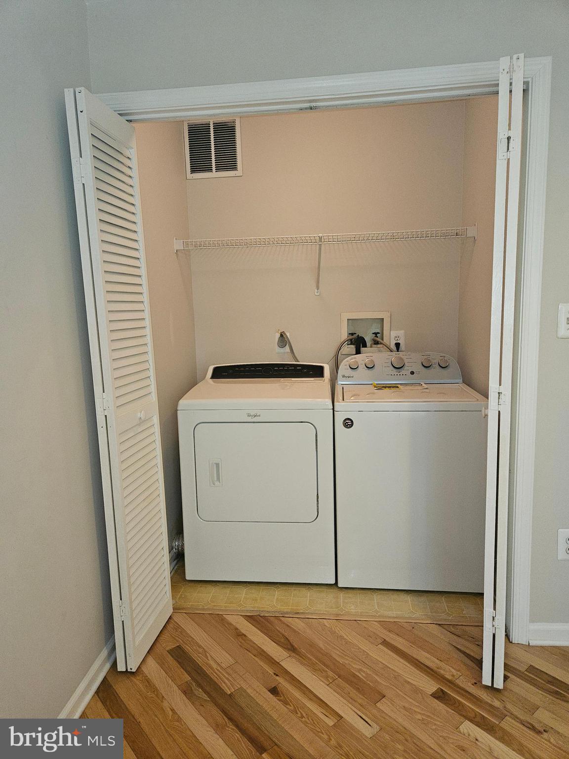 WASHINGTONIAN CENTER - Residential Lease