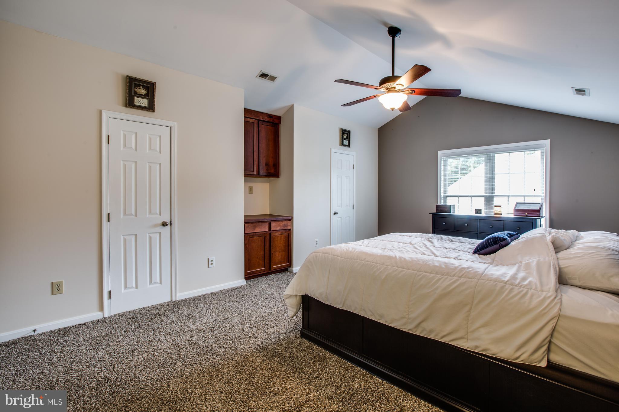 COLECHESTER VILLAGE - Residential