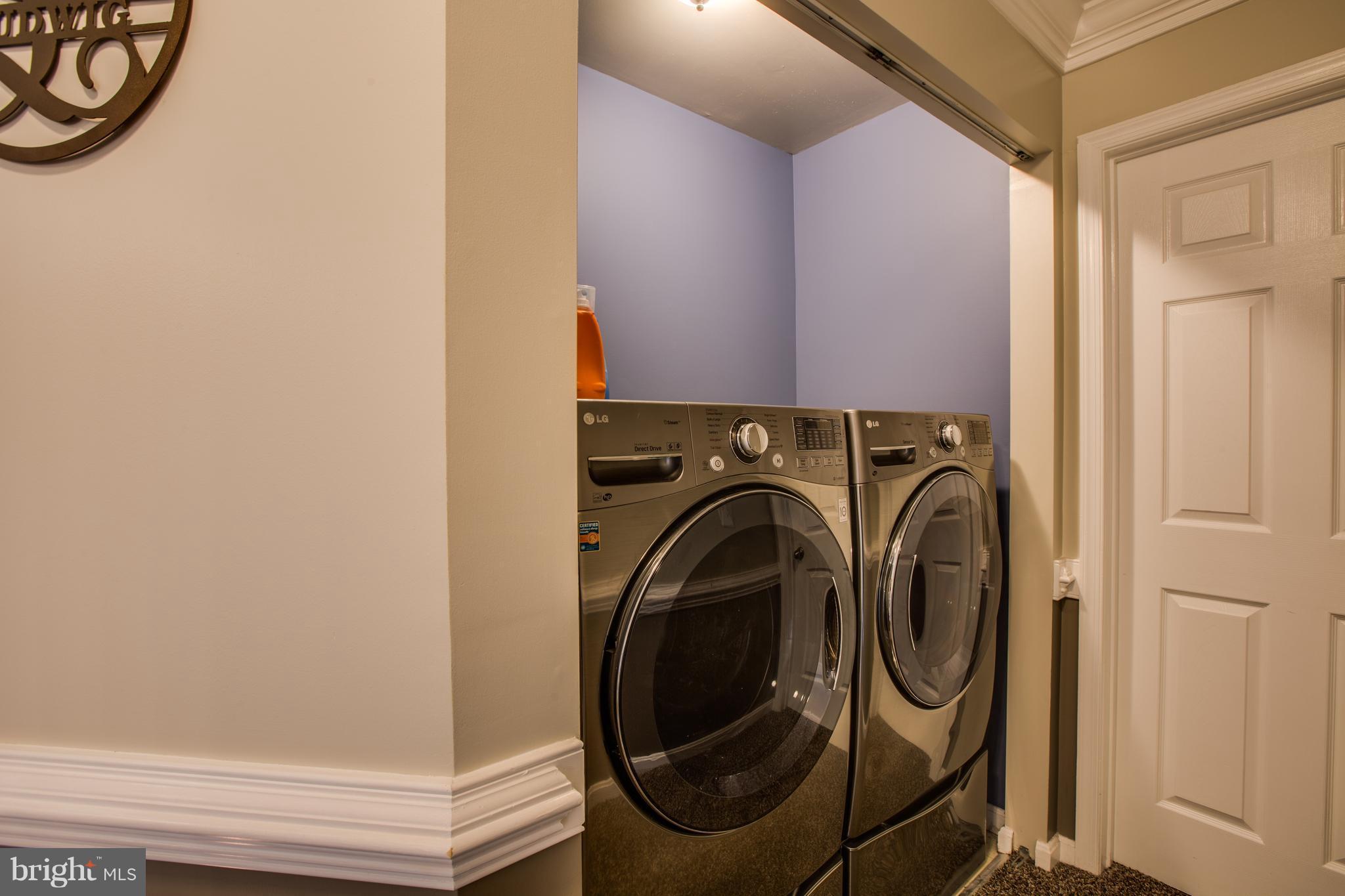 COLECHESTER VILLAGE - Residential