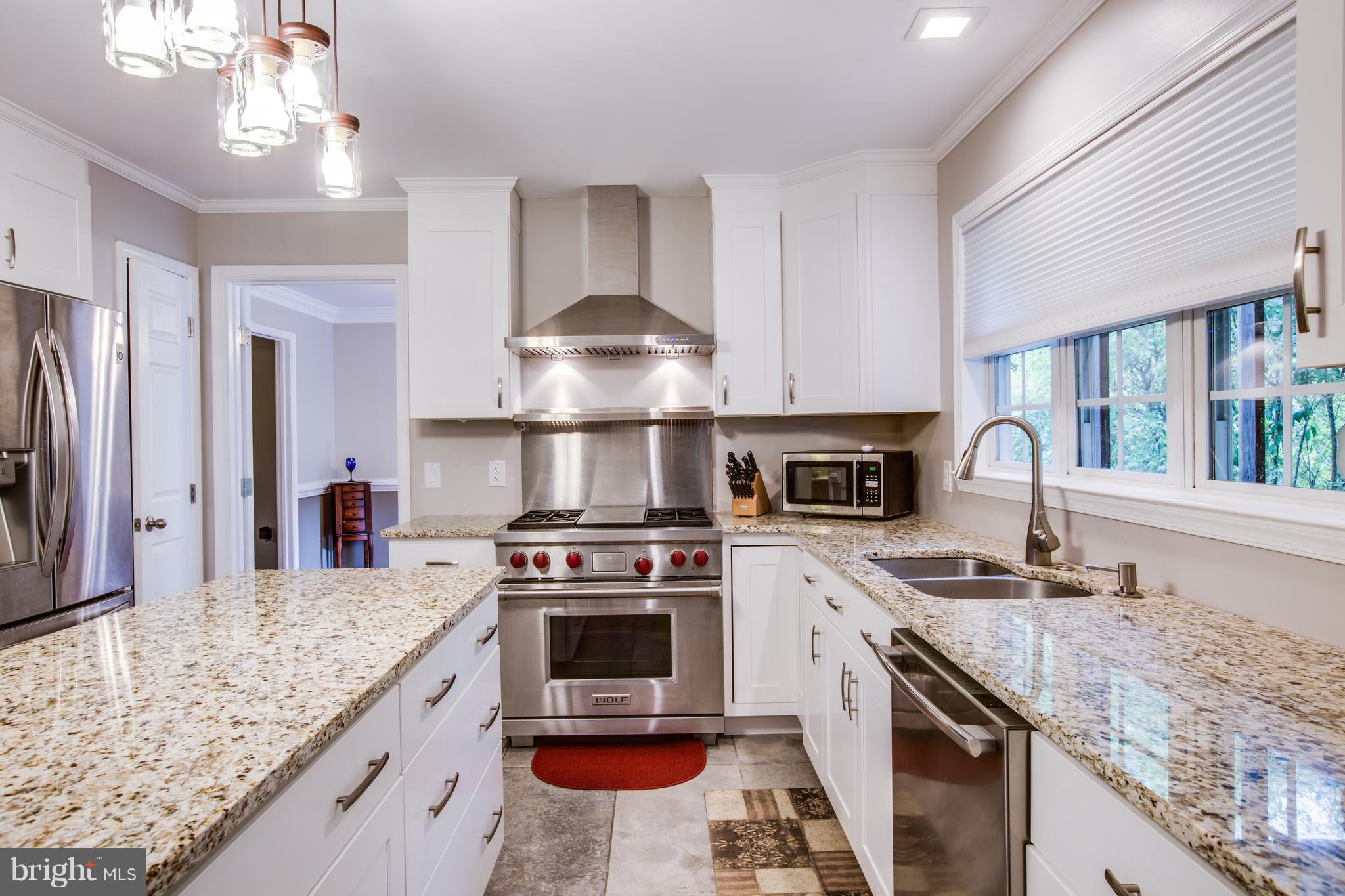 COLECHESTER VILLAGE - Residential