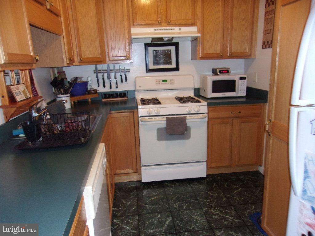 BUTTONWOOD GREEN - Residential