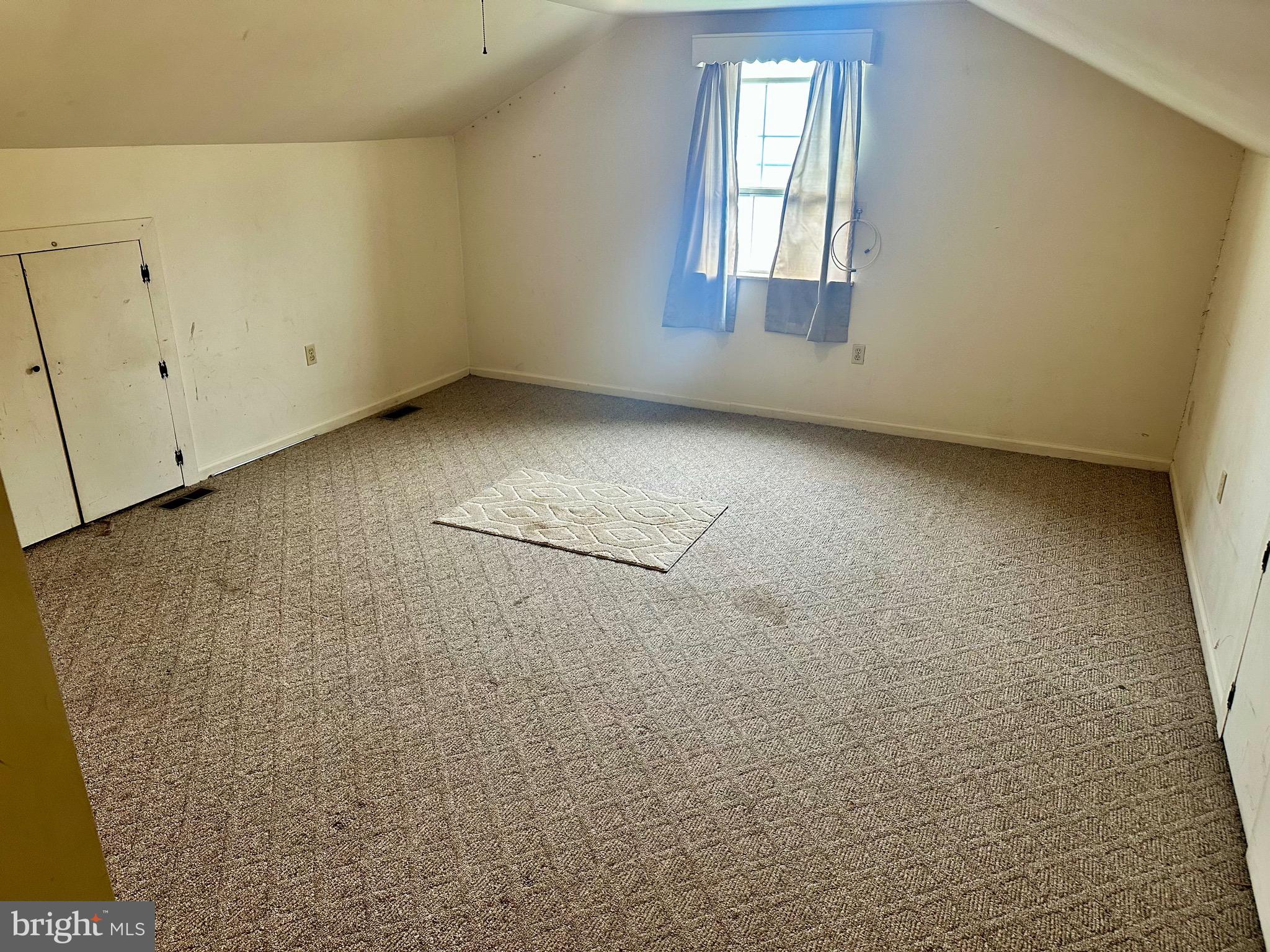 FAIR HILLS - Residential