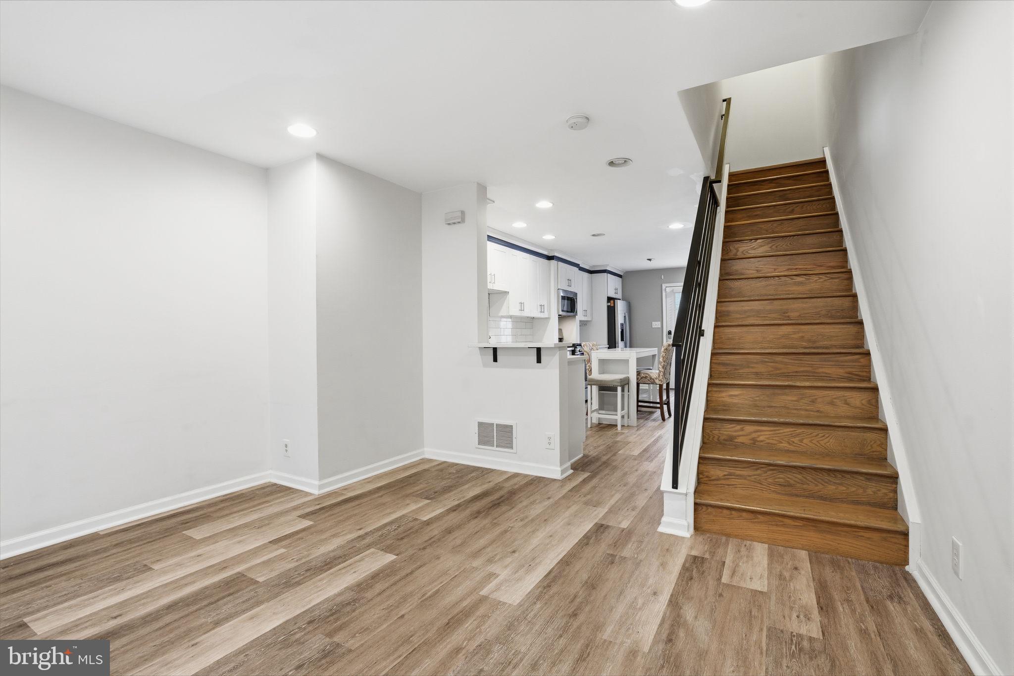 GRAYS FERRY - Residential