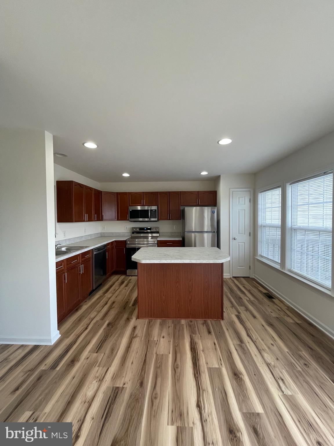 FAIRWAYS WEST - Residential