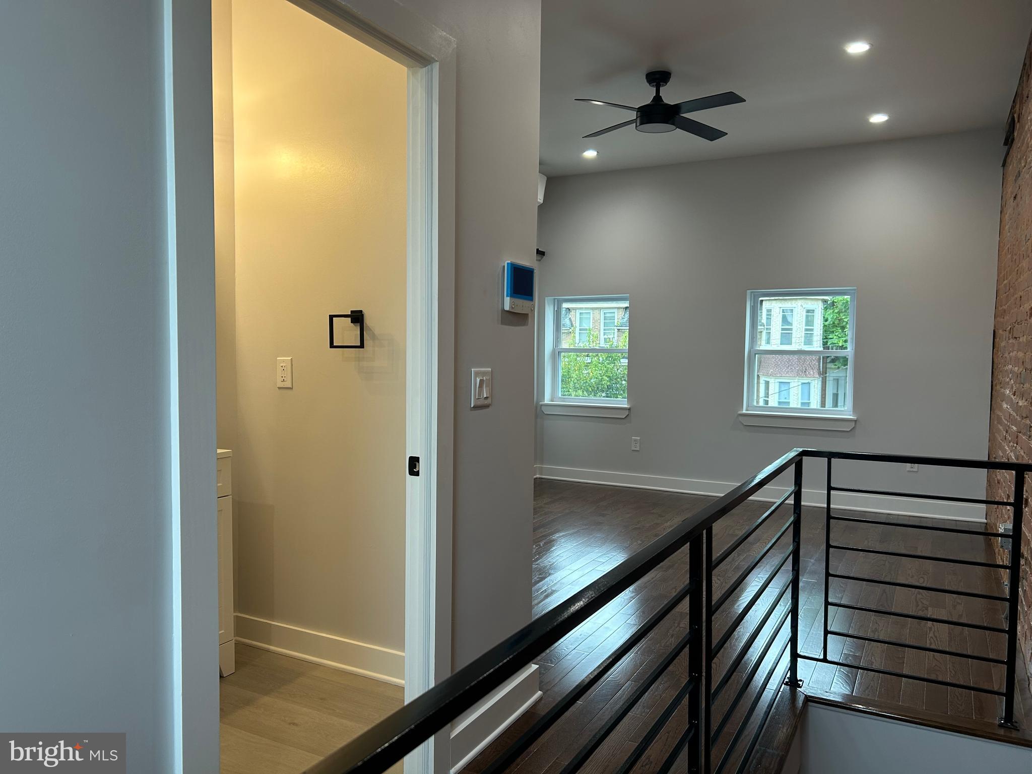 UNIVERSITY CITY - Residential Lease