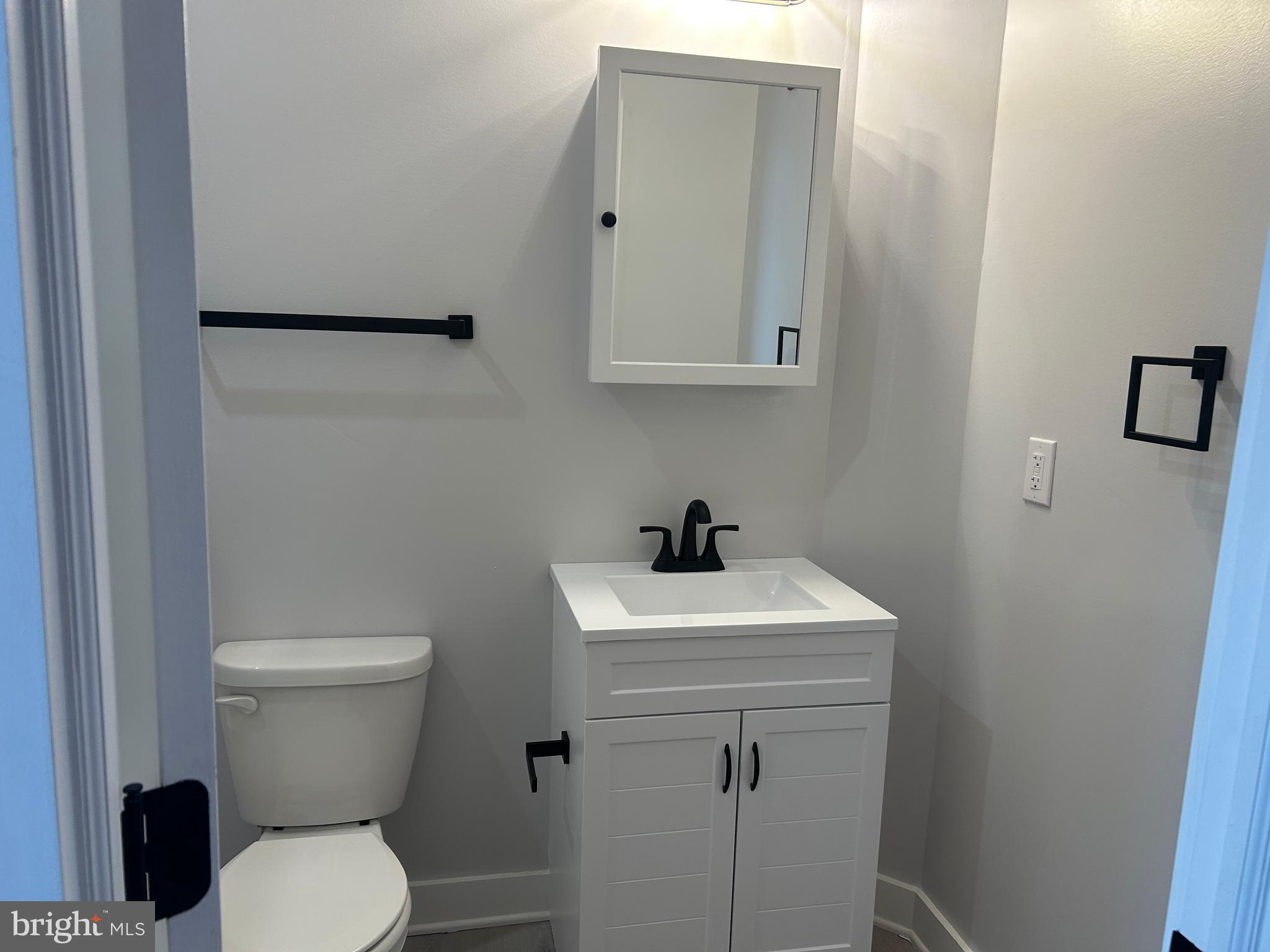 UNIVERSITY CITY - Residential Lease