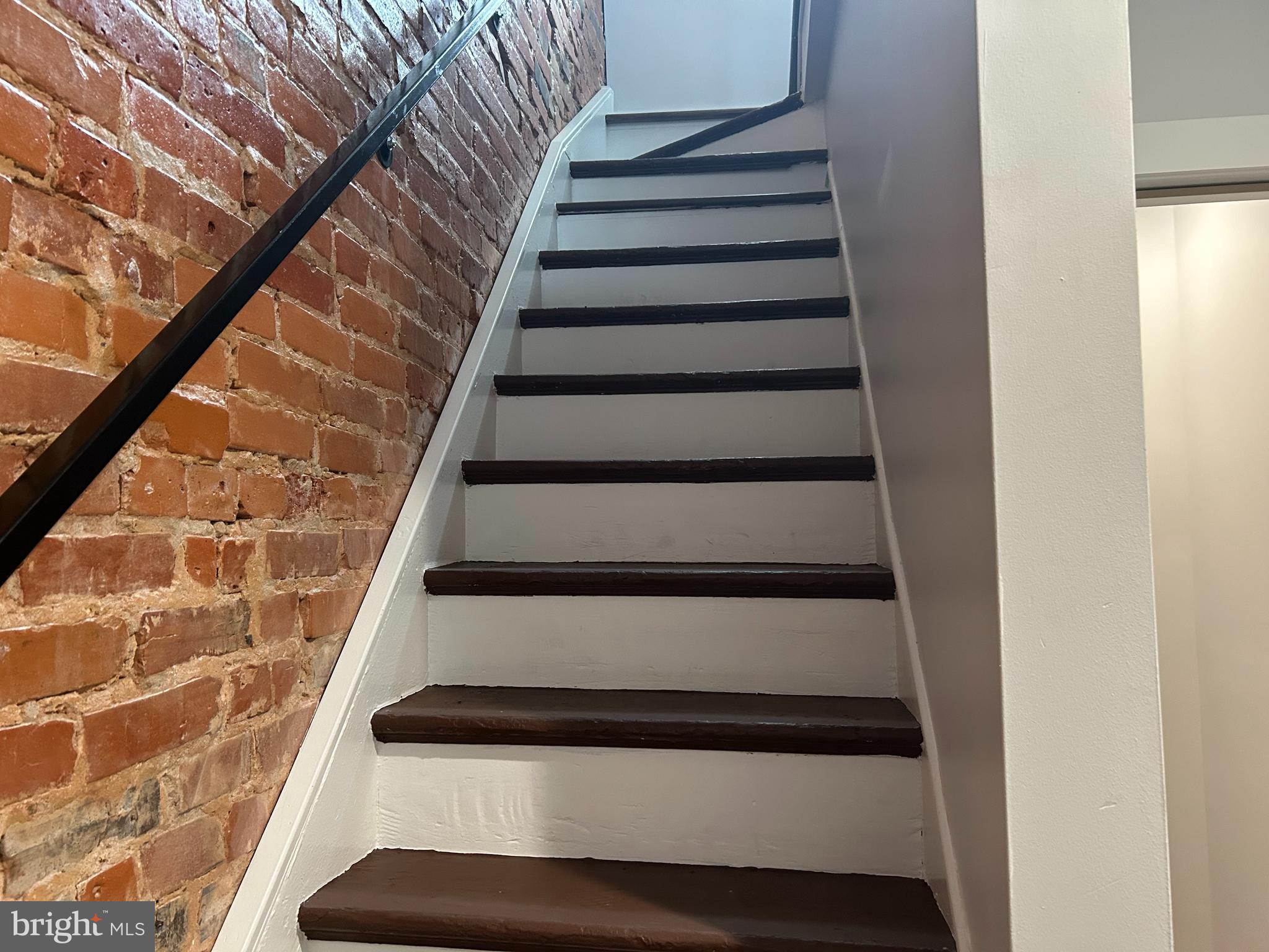 UNIVERSITY CITY - Residential Lease