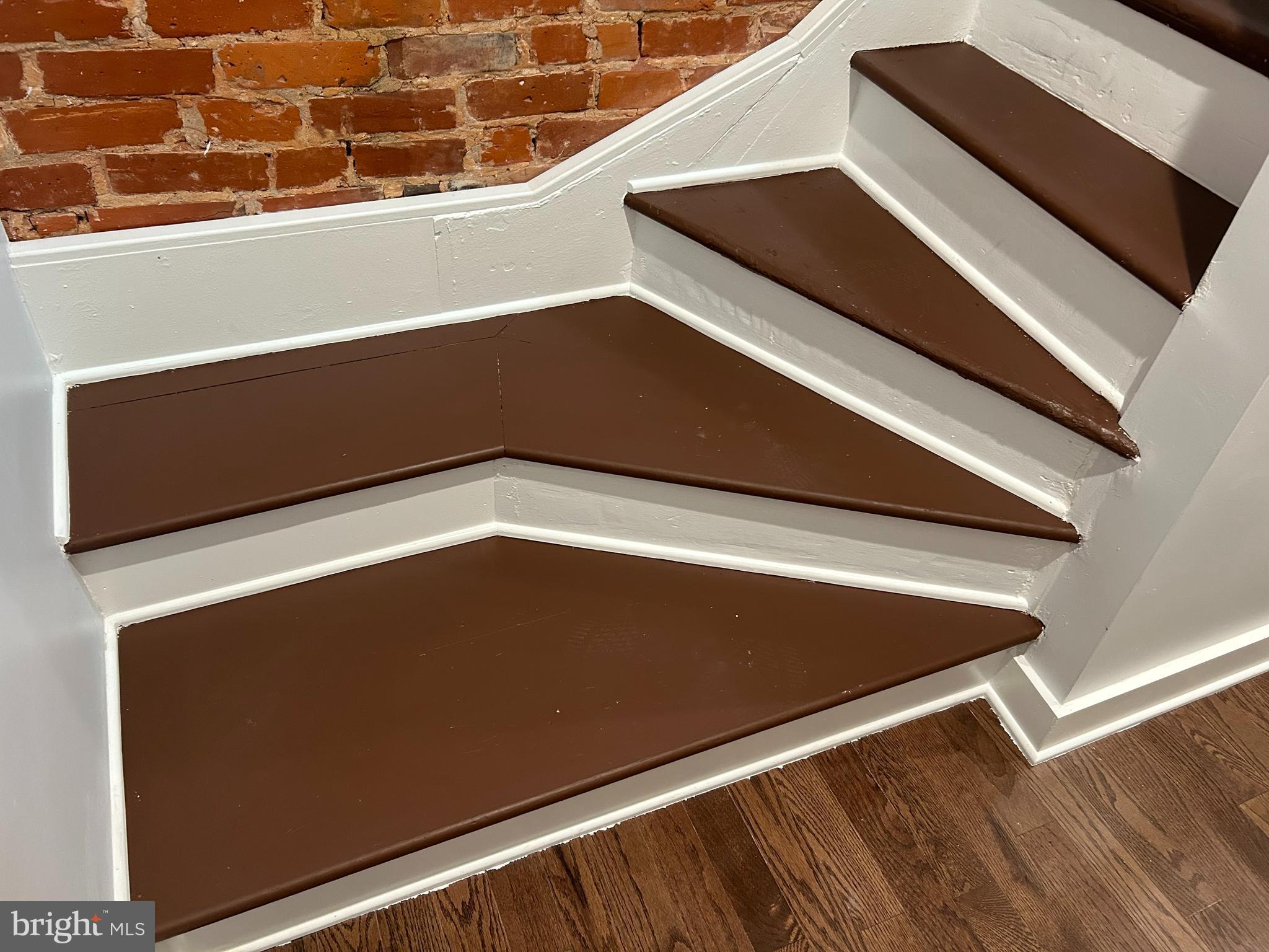 UNIVERSITY CITY - Residential Lease