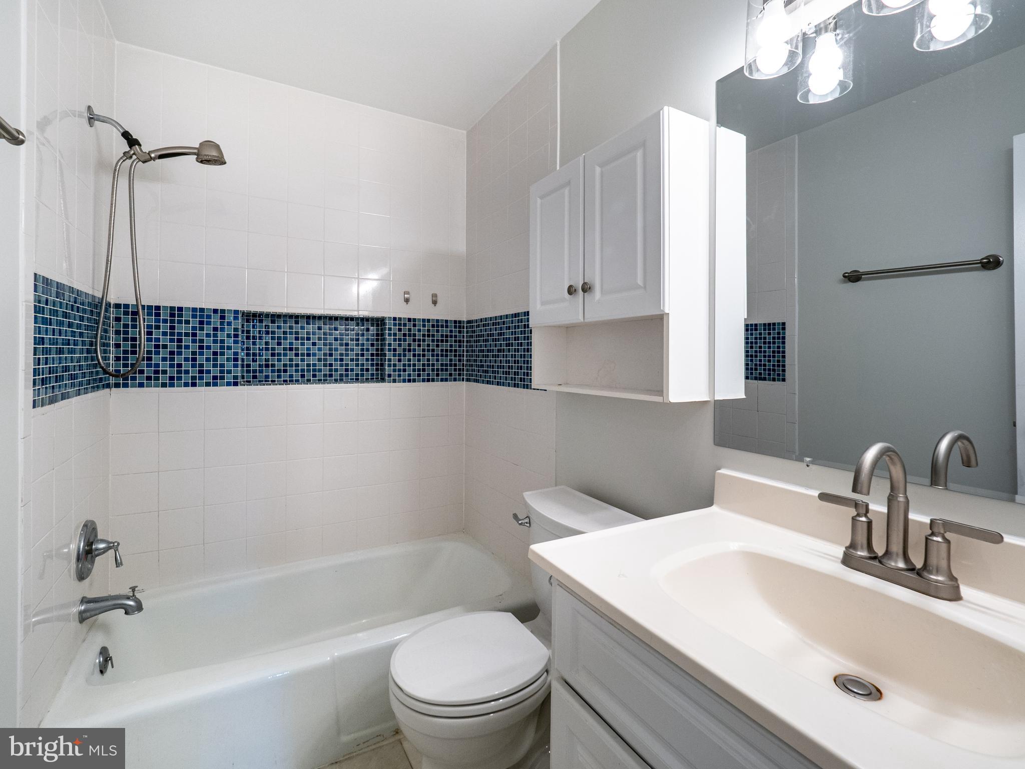 WESTLEIGH - Residential Lease