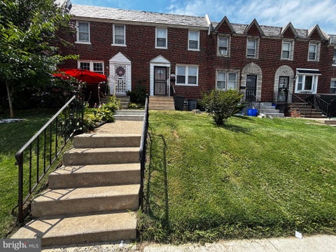 Townhouse For Rent - 5942 B Street<br/> Philadelphia County, PHILADELPHIA, PA 19120