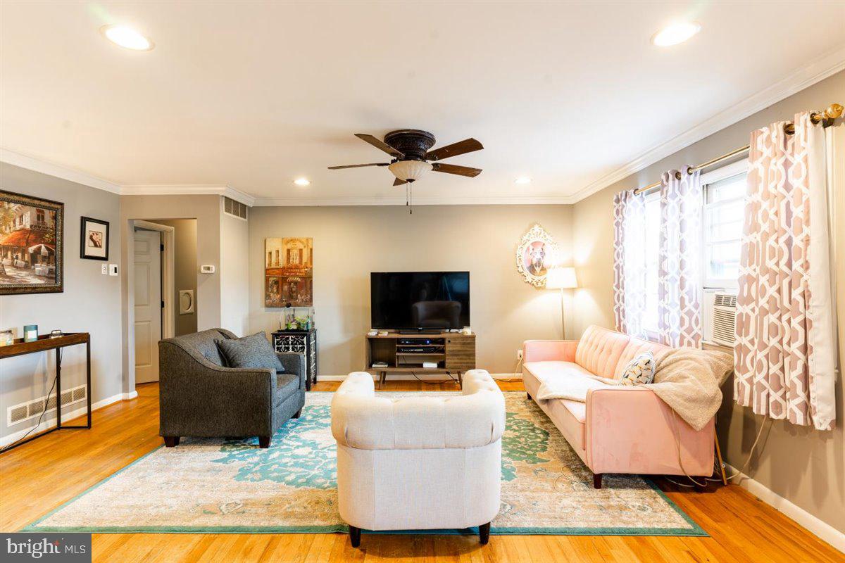 COLONY RIDGE - Residential