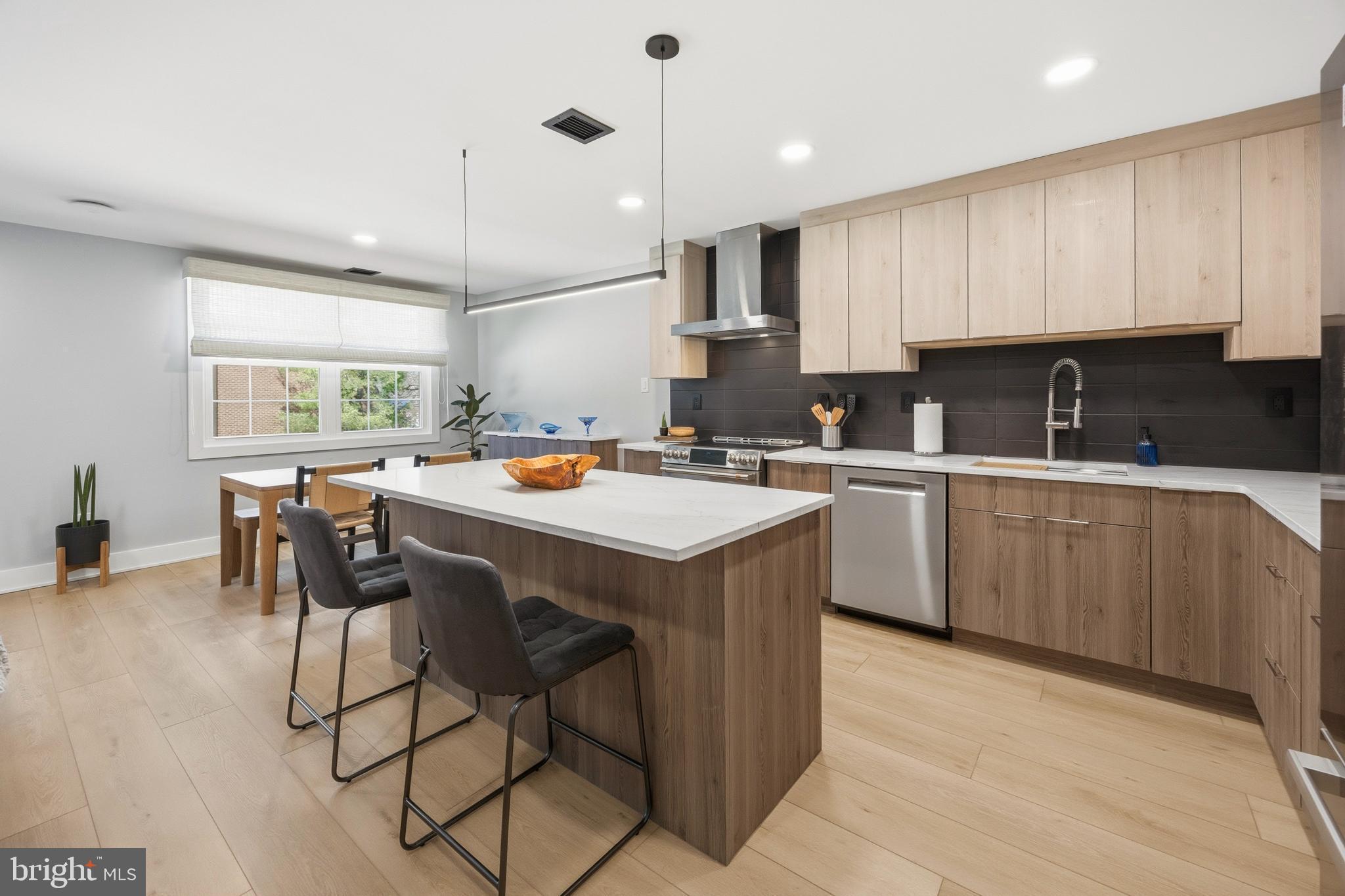 15 HADDONFIELD CMNS 15