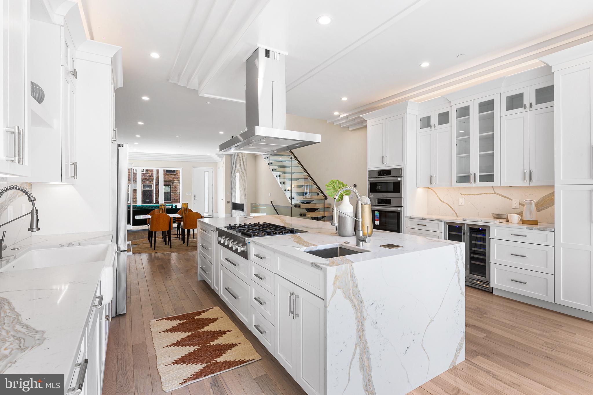 BELLA VISTA - Residential