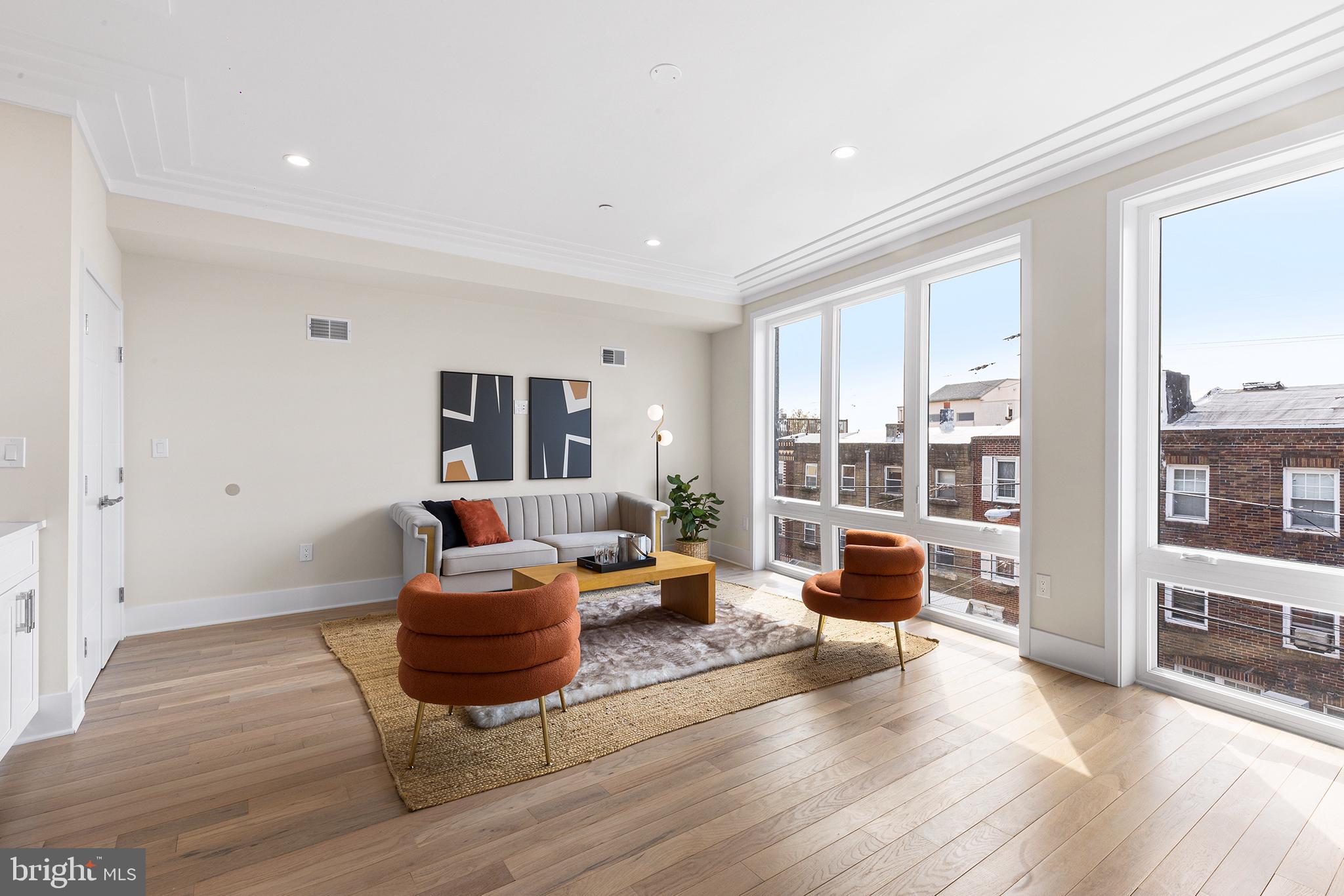 BELLA VISTA - Residential