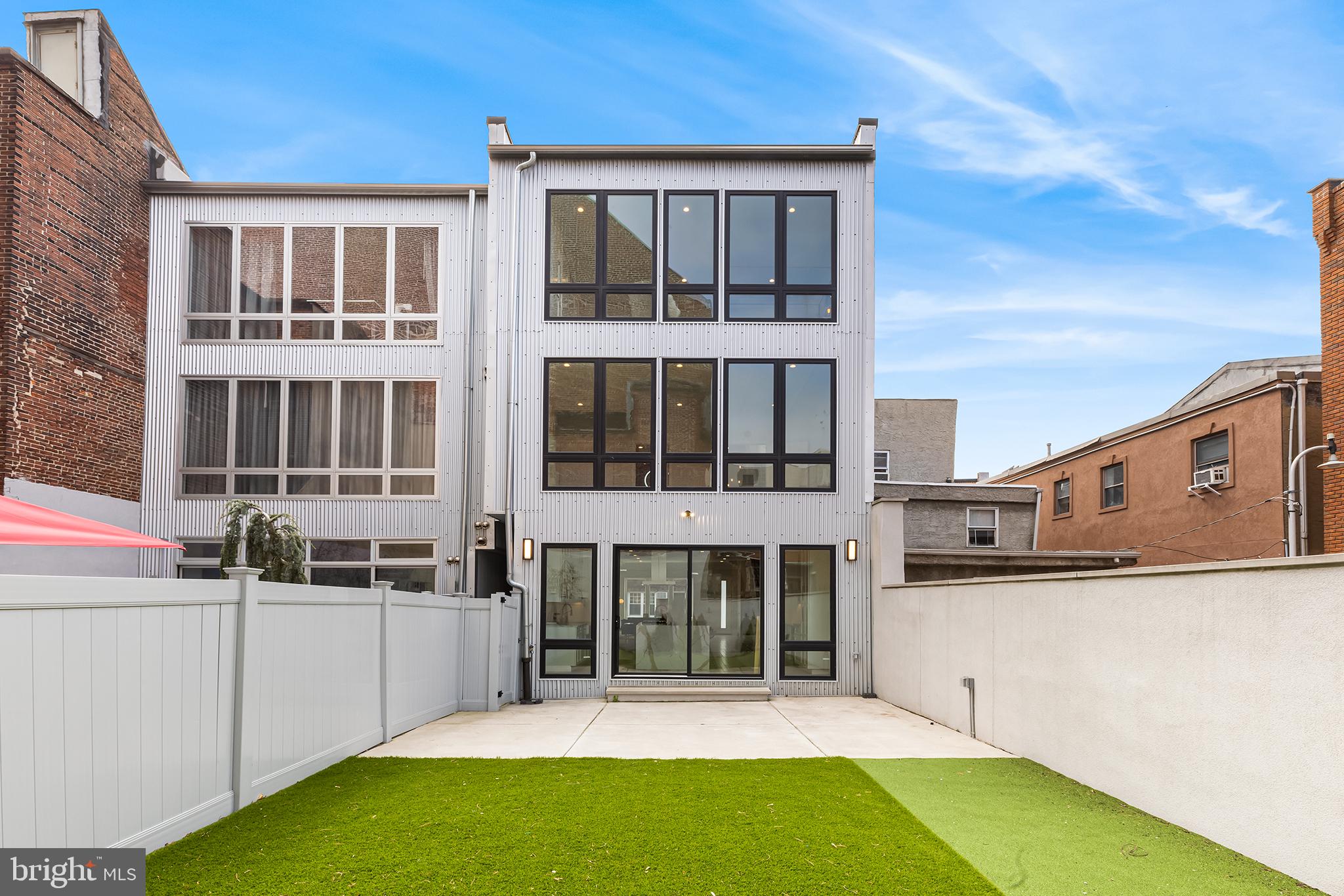 BELLA VISTA - Residential