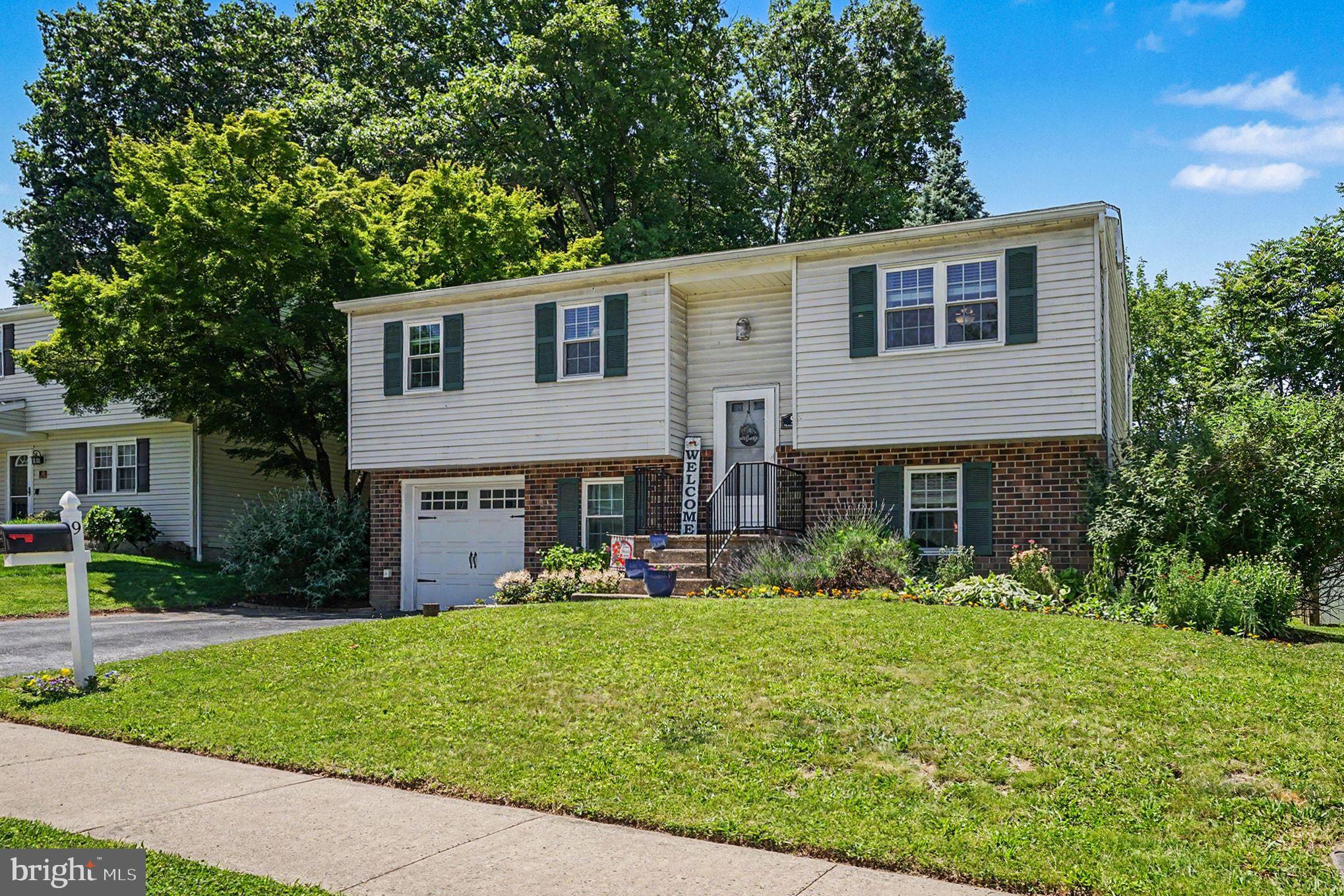 9 DIANNA DRIVE