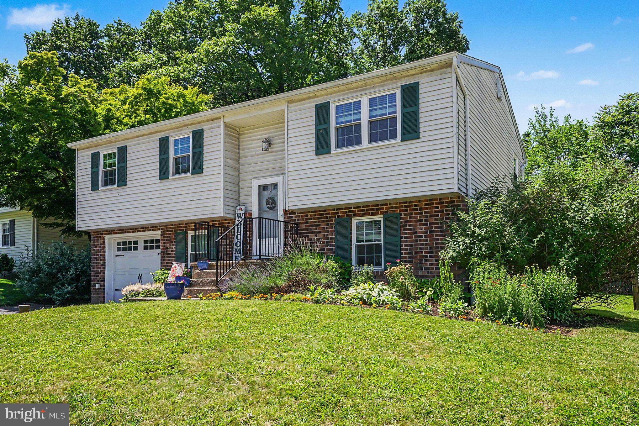9 DIANNA DRIVE