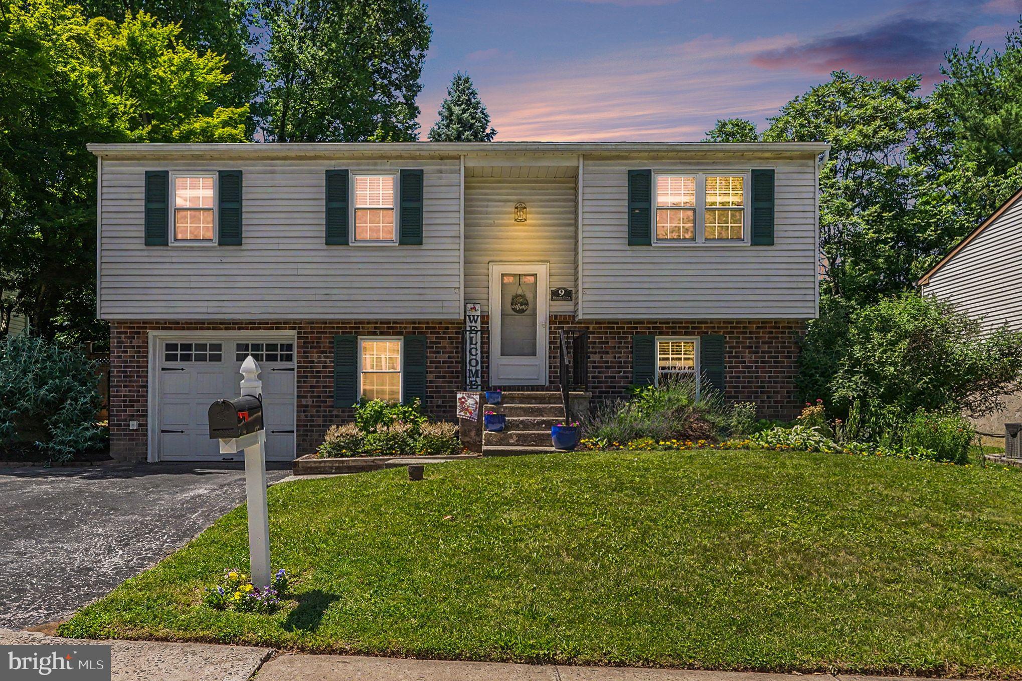 9 DIANNA DRIVE