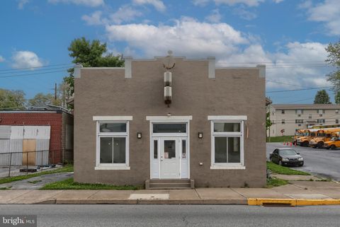 Photo of 833 N Front Street, STEELTON, PA 17113 (MLS # PADA2059934)