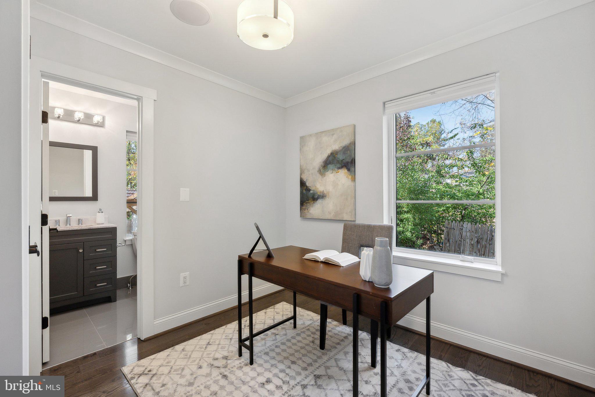 BALLSTON - Residential