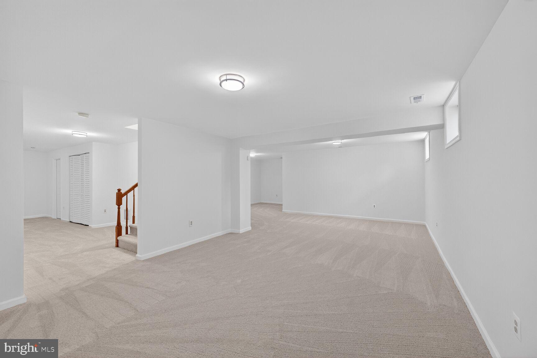 FRANKLIN OAKS - Residential