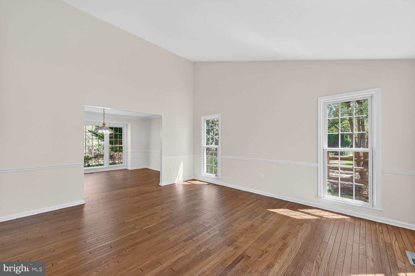 FRANKLIN OAKS - Residential