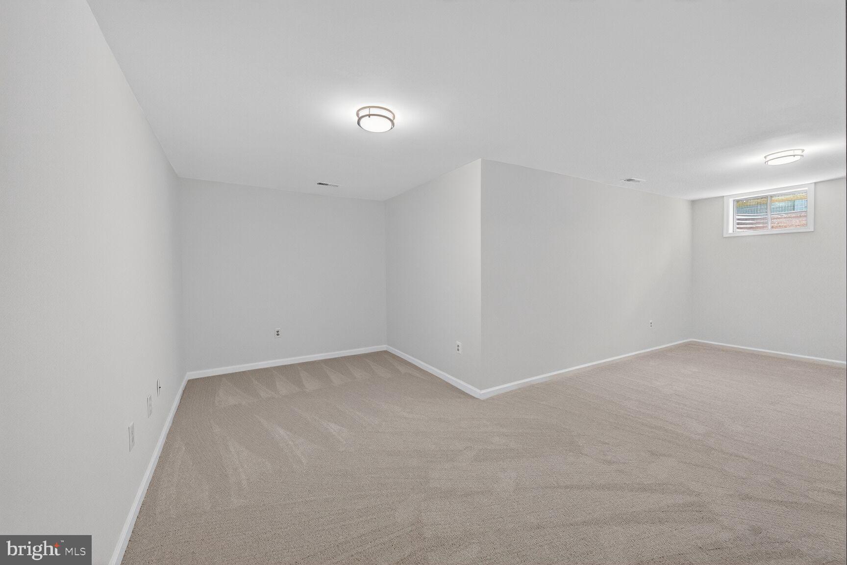 FRANKLIN OAKS - Residential