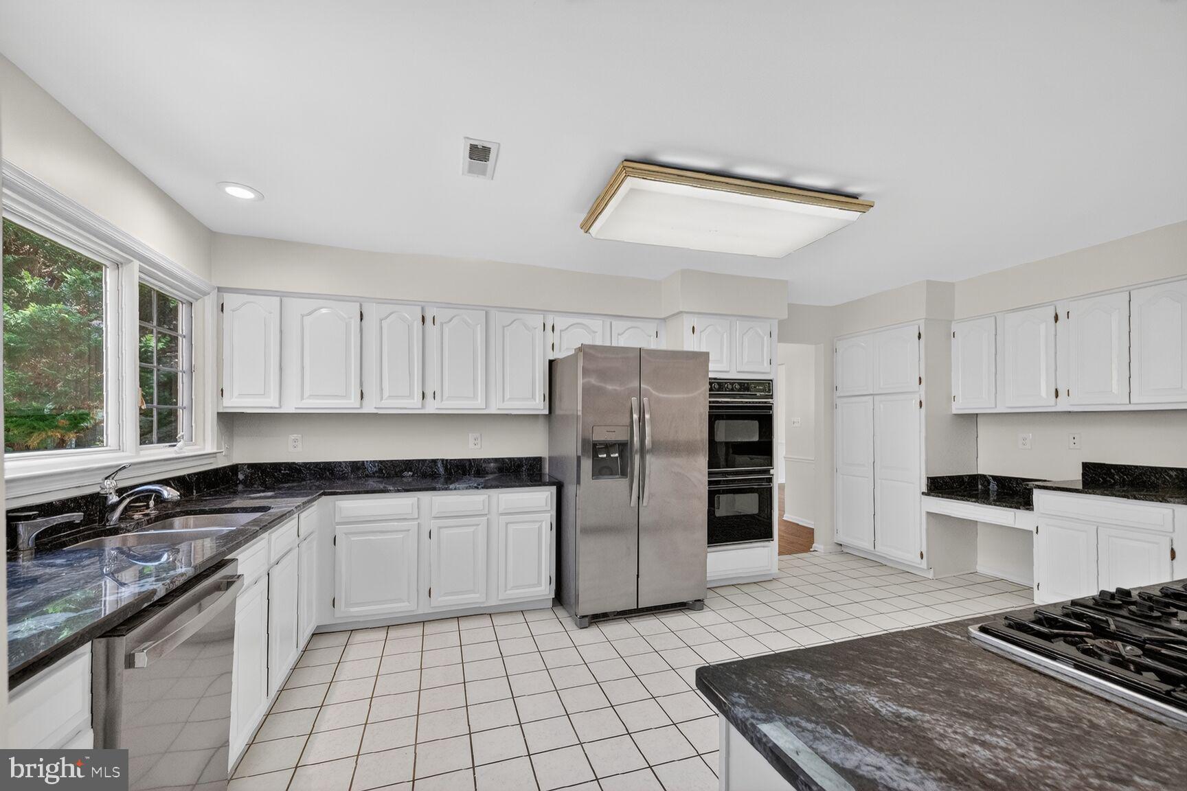 2951 FRANKLIN OAKS DRIVE