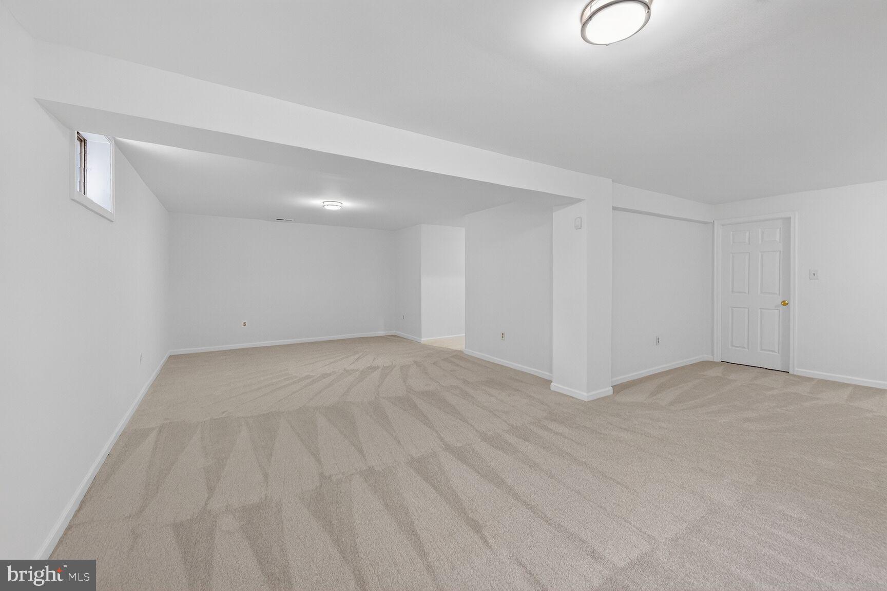 FRANKLIN OAKS - Residential