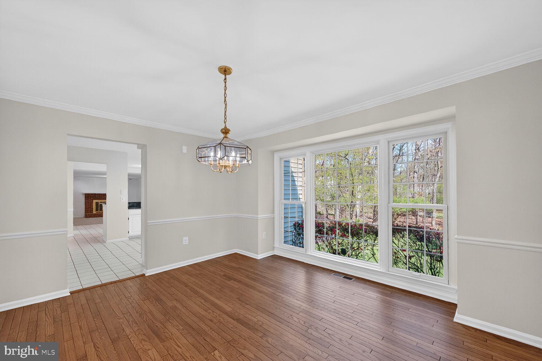 FRANKLIN OAKS - Residential