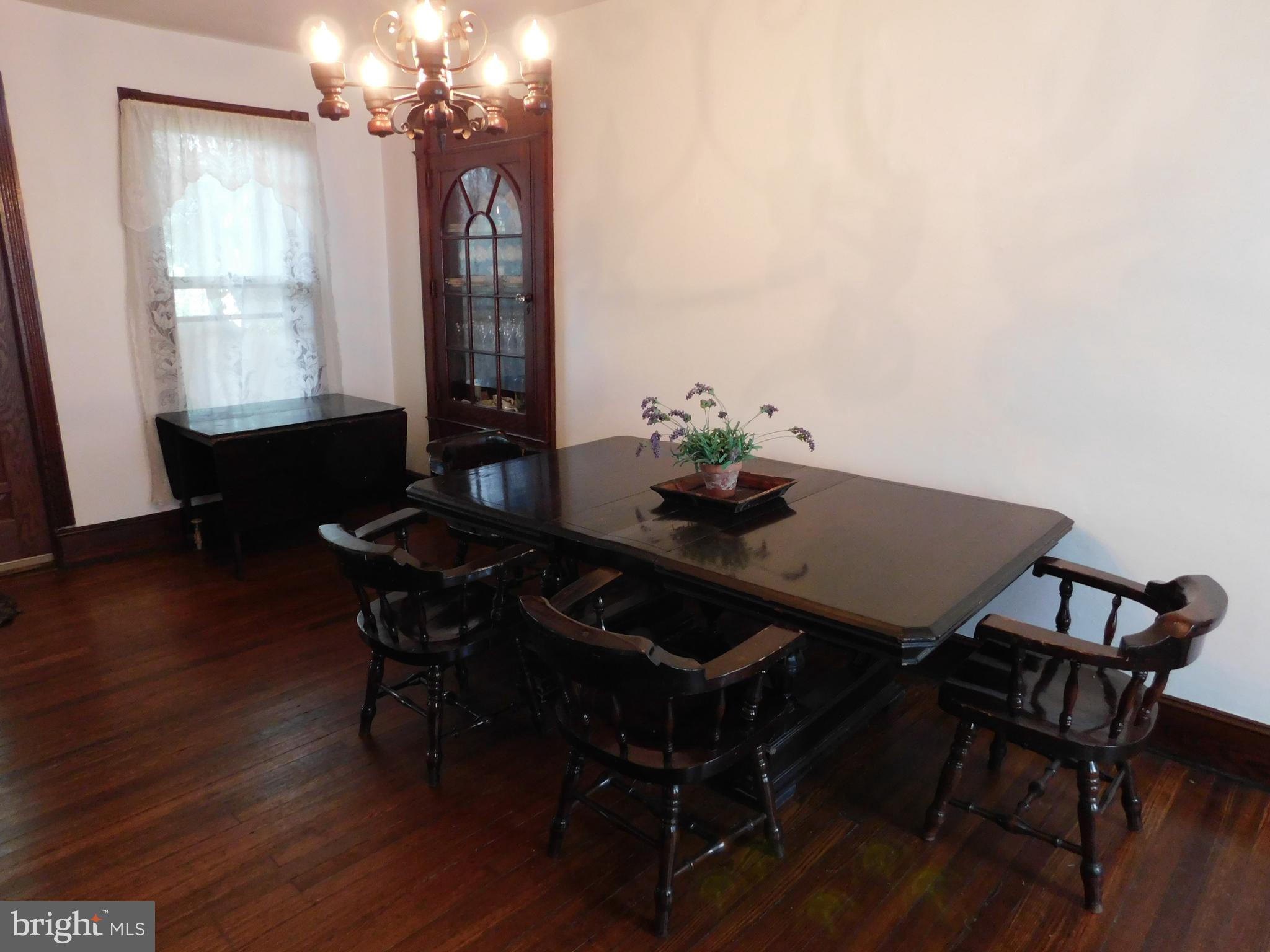 LEAMAN PLACE - Residential