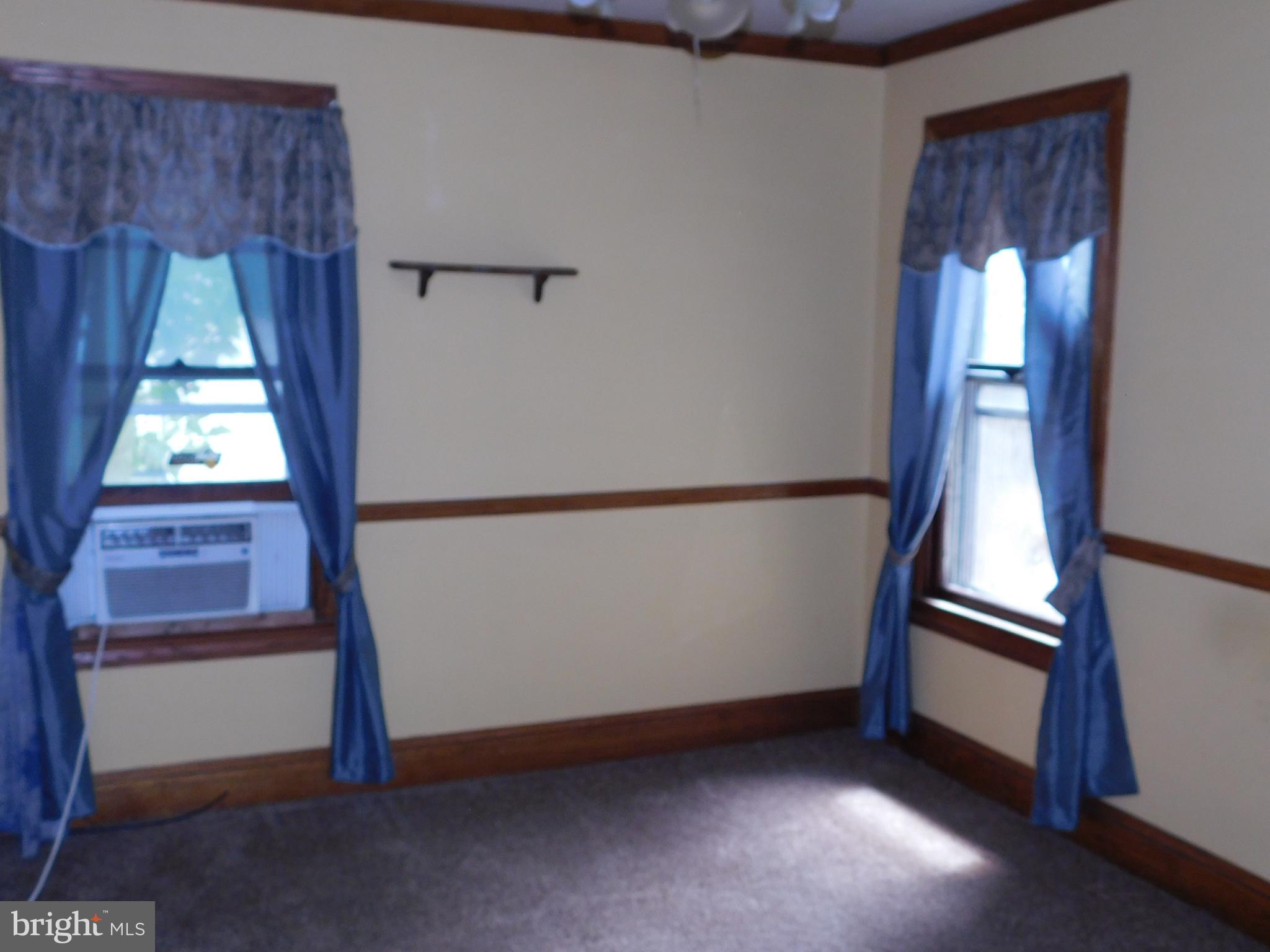 LEAMAN PLACE - Residential