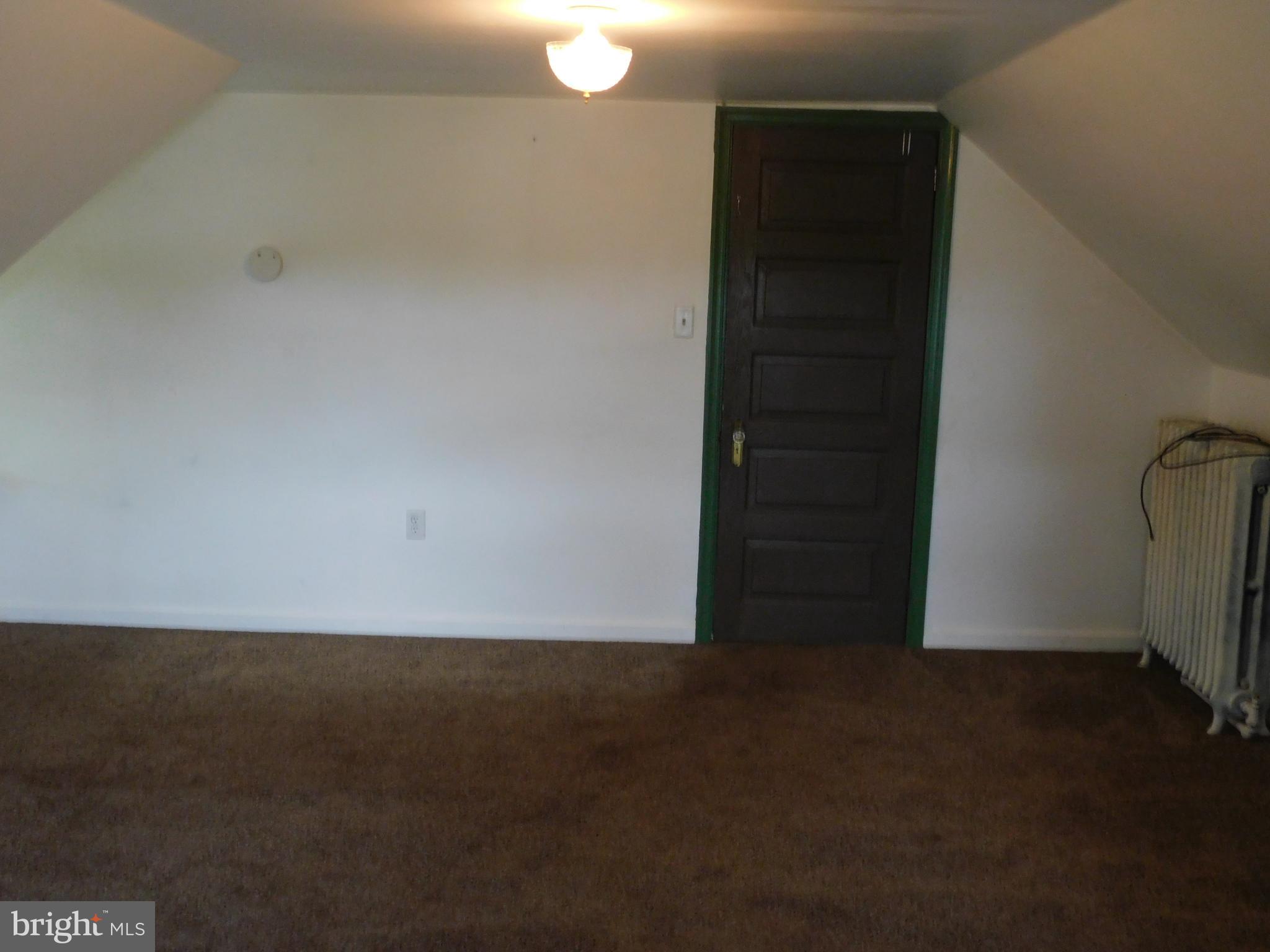 LEAMAN PLACE - Residential