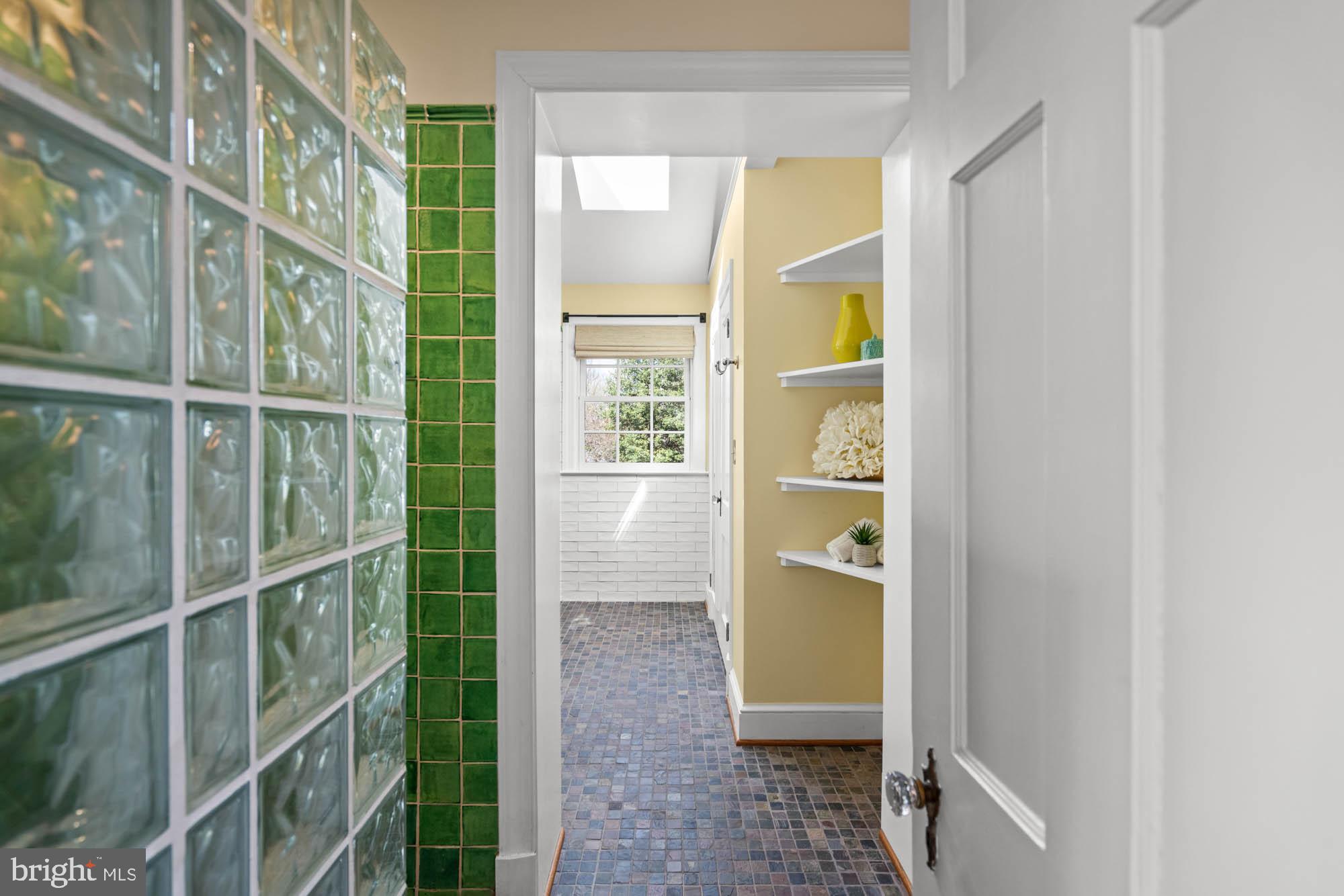 WESTGATE - Residential