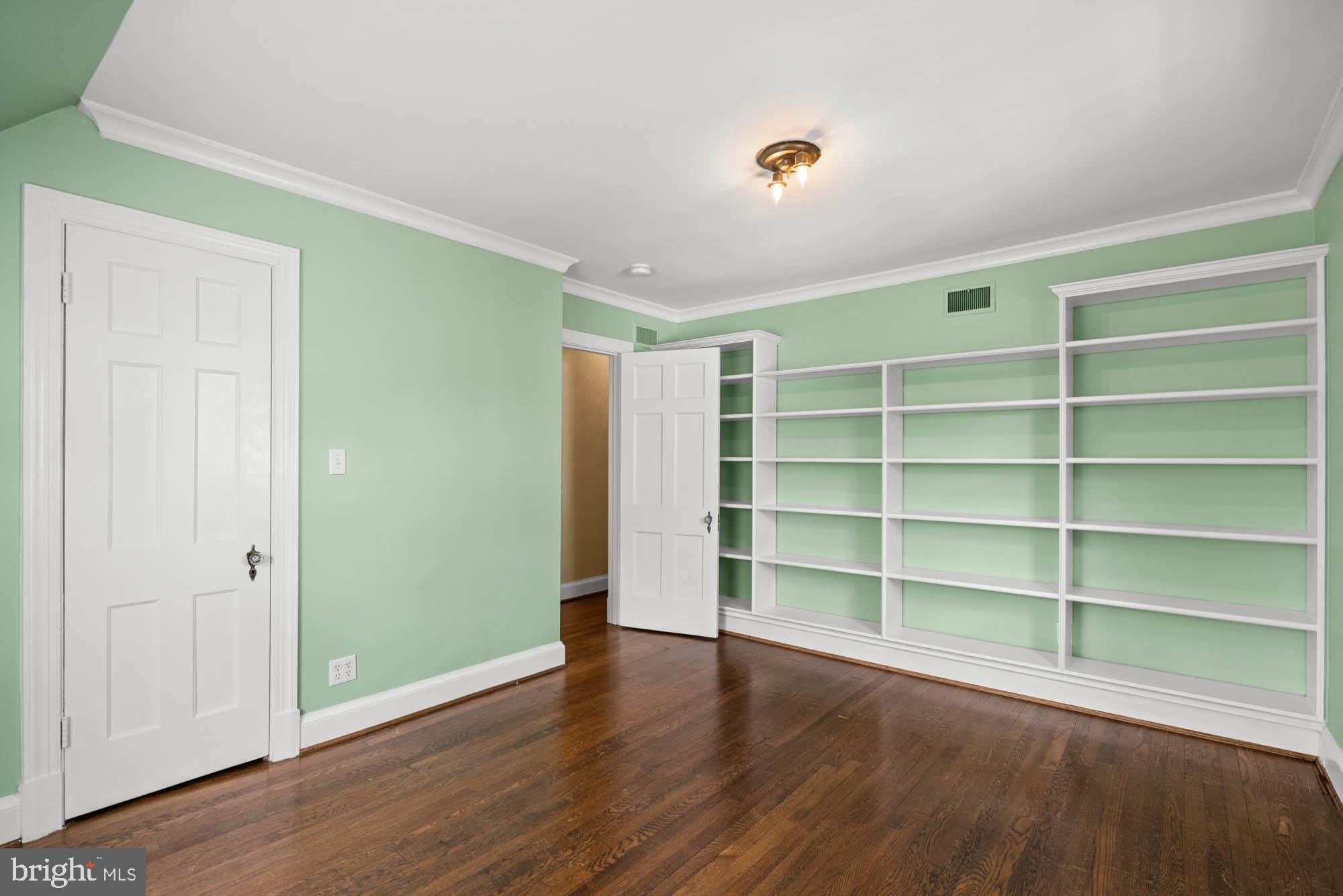 WESTGATE - Residential