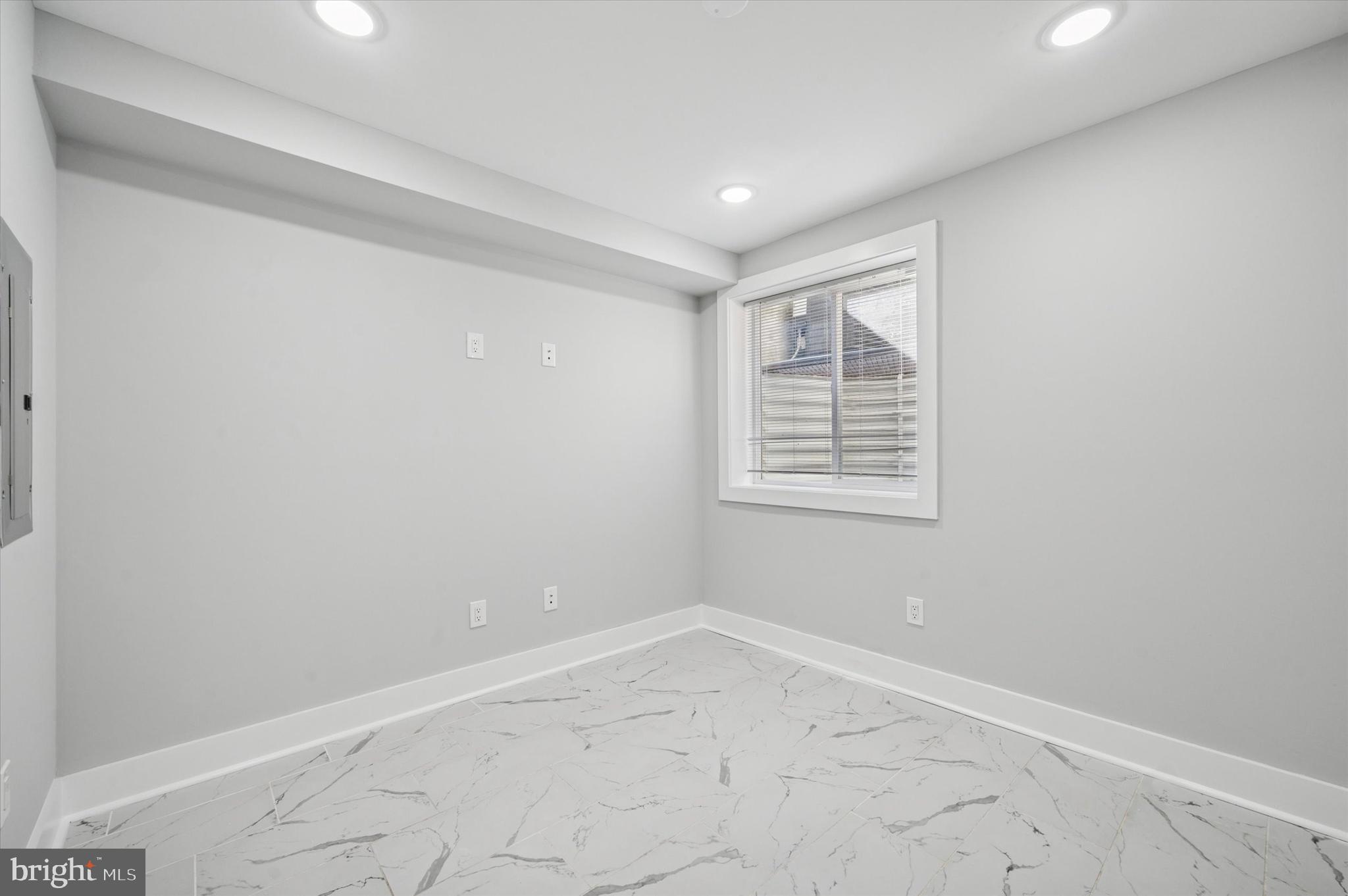 NEWBOLD - Residential Lease