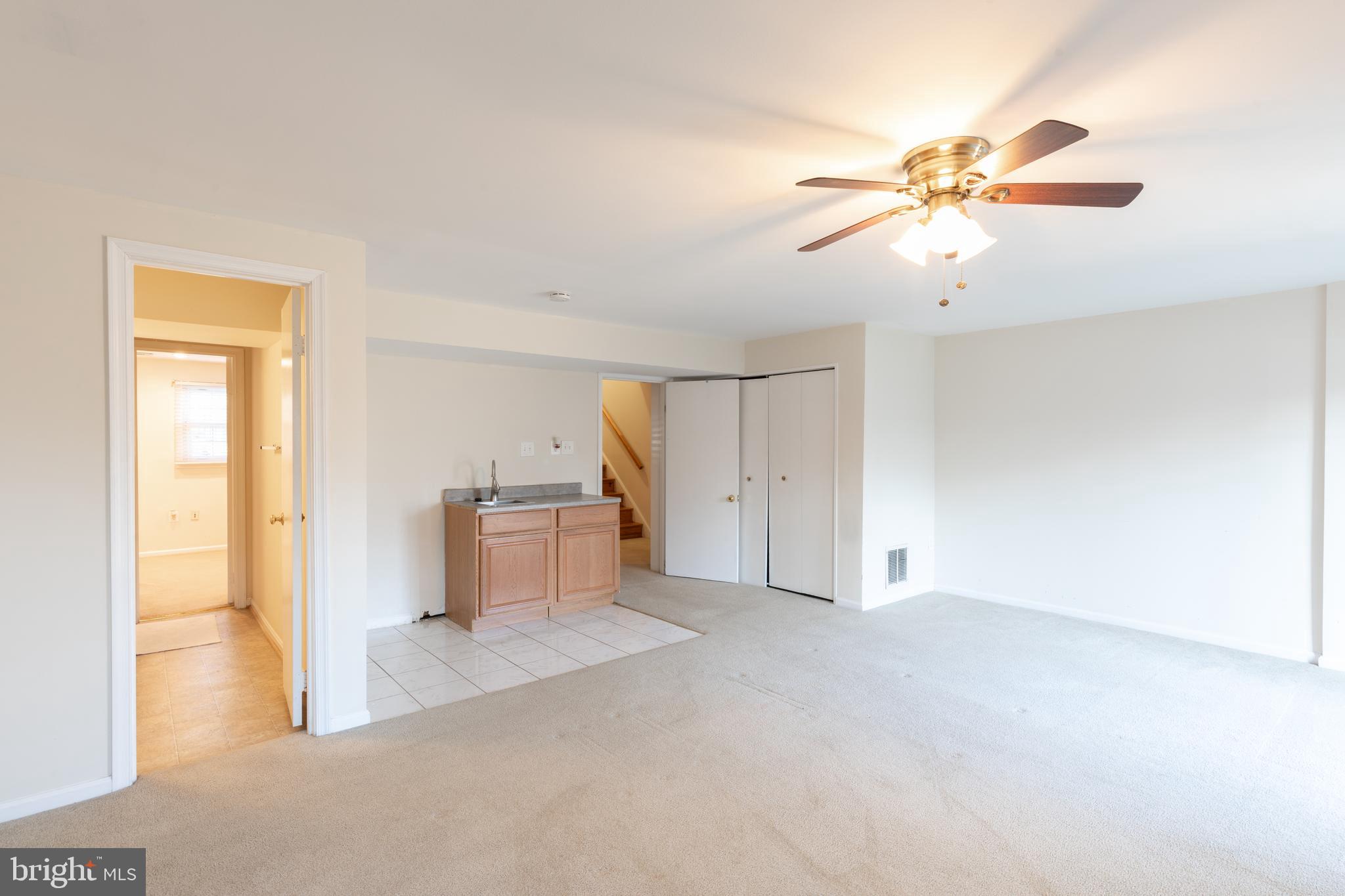 SARATOGA TOWNHOUSES - Residential Lease