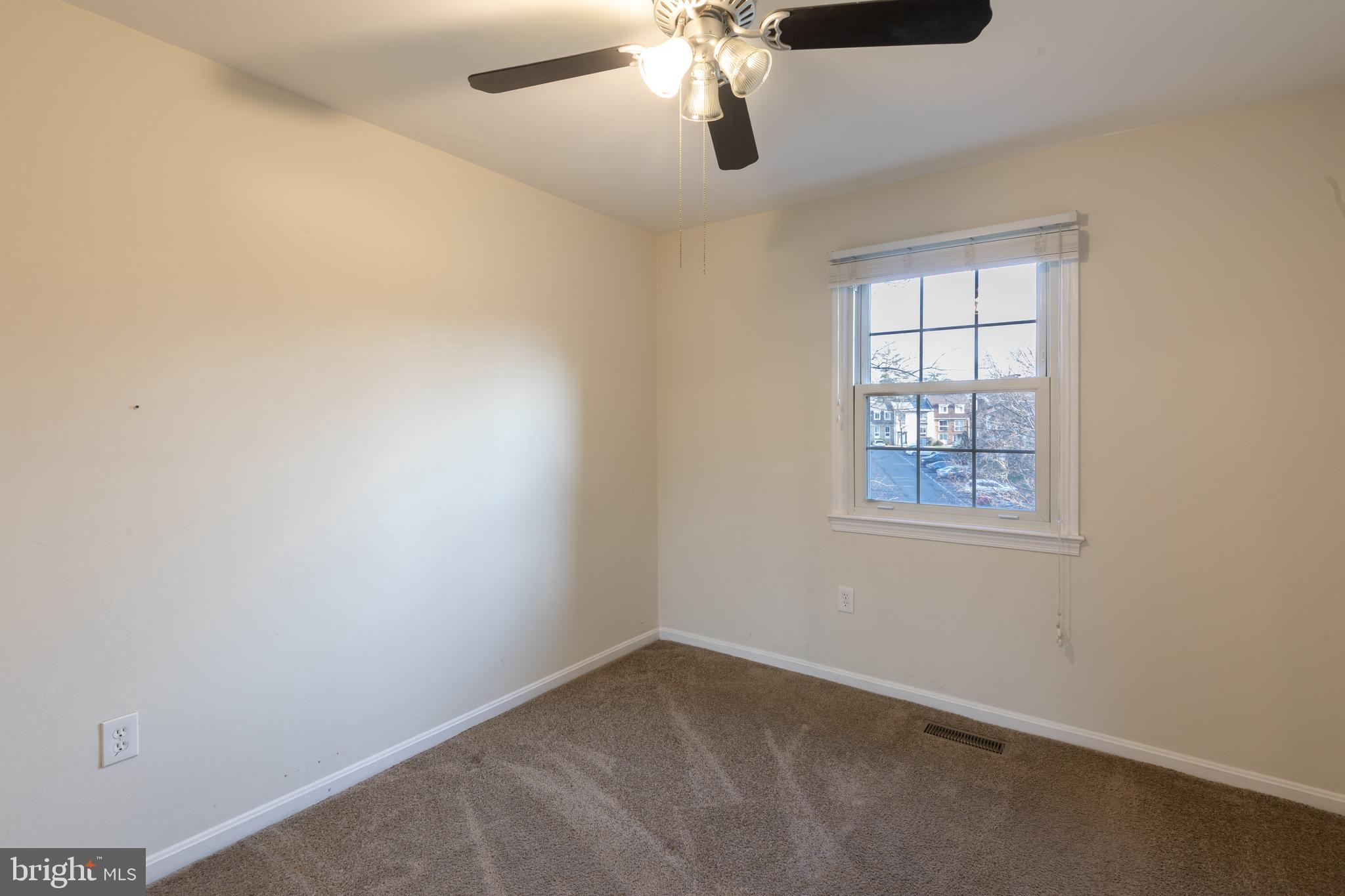 SARATOGA TOWNHOUSES - Residential Lease