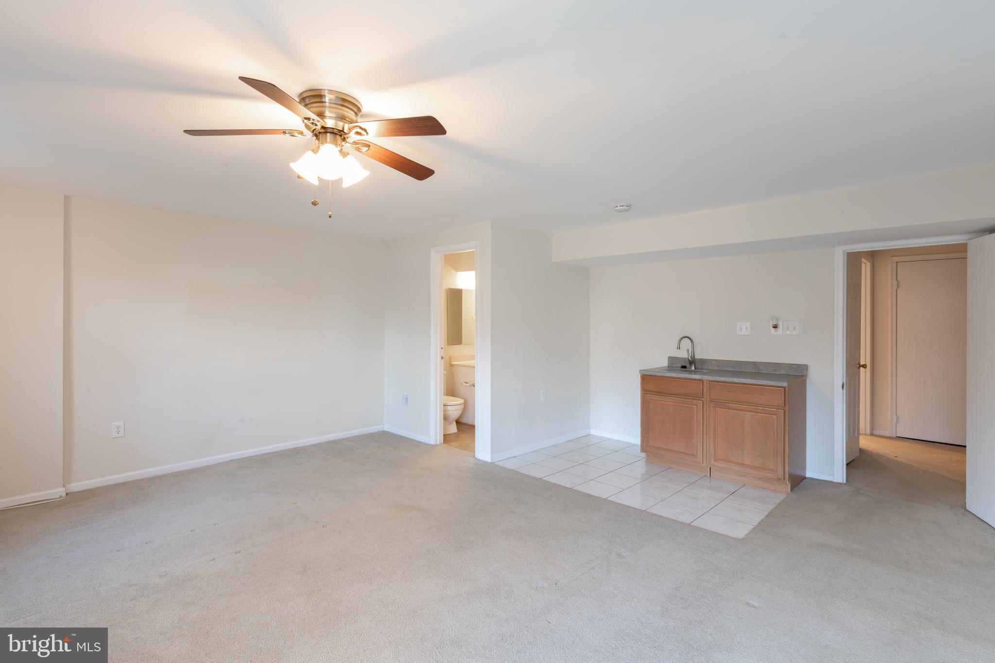 SARATOGA TOWNHOUSES - Residential Lease