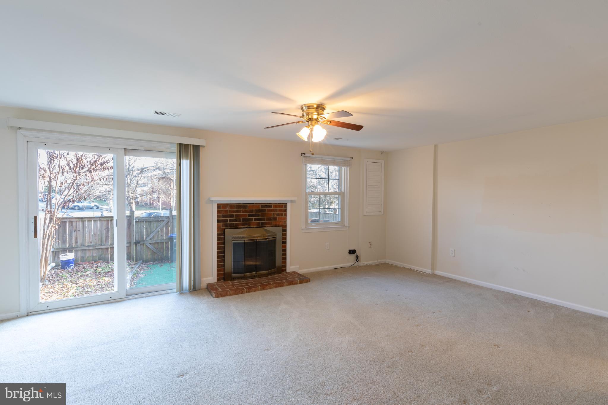 SARATOGA TOWNHOUSES - Residential Lease