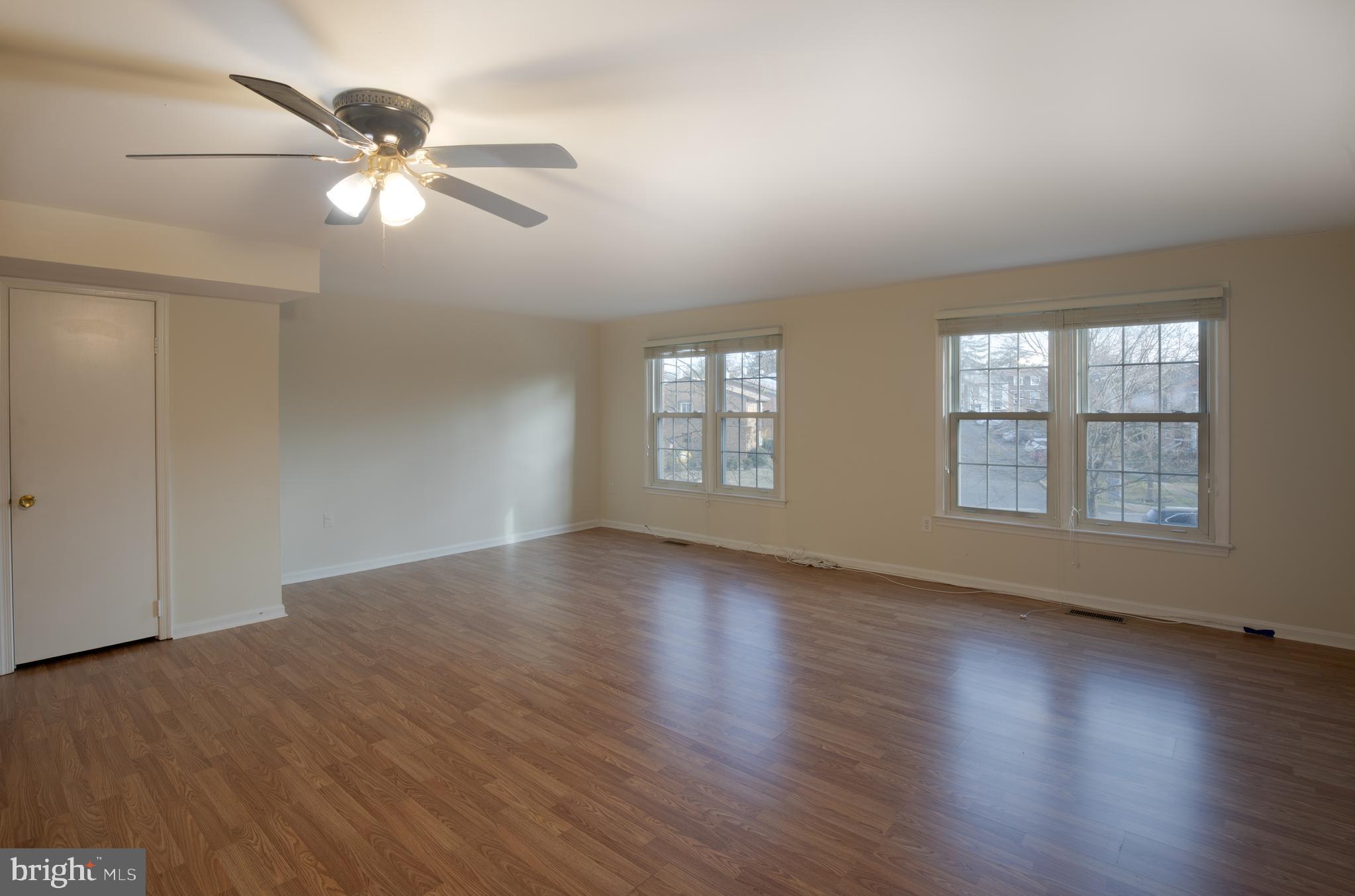 SARATOGA TOWNHOUSES - Residential Lease