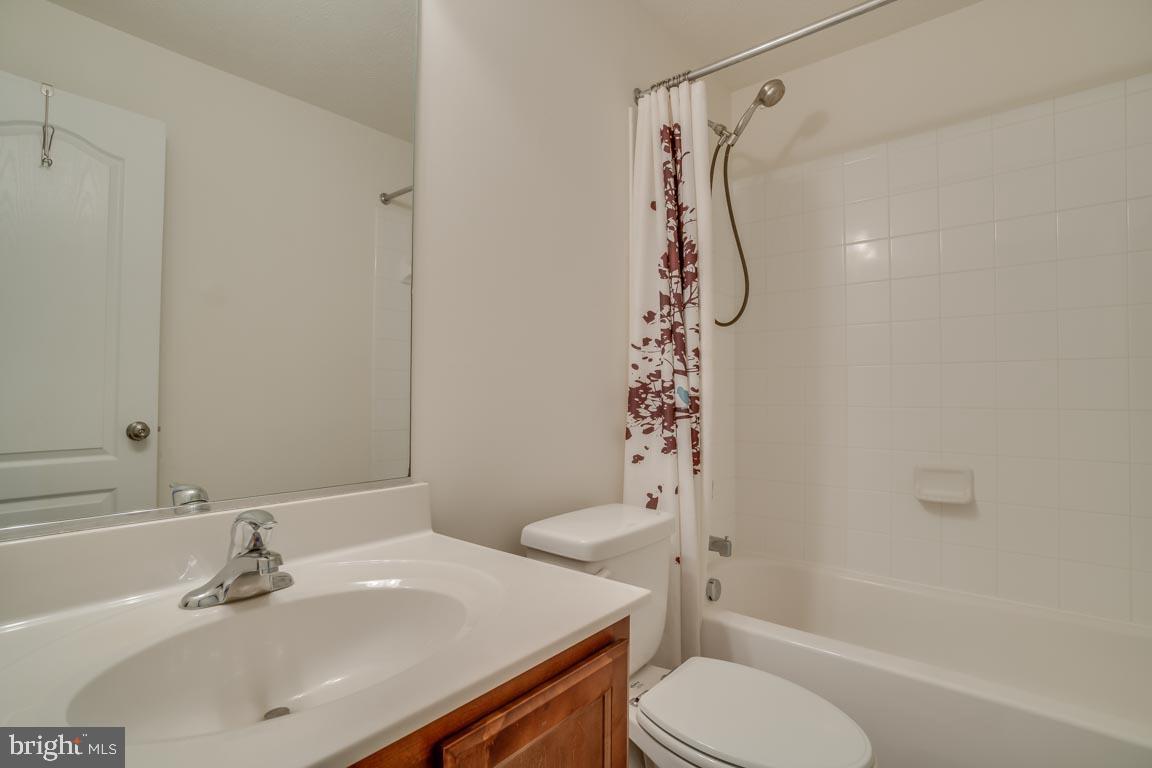 GARRISONVILLE LANDING - Residential