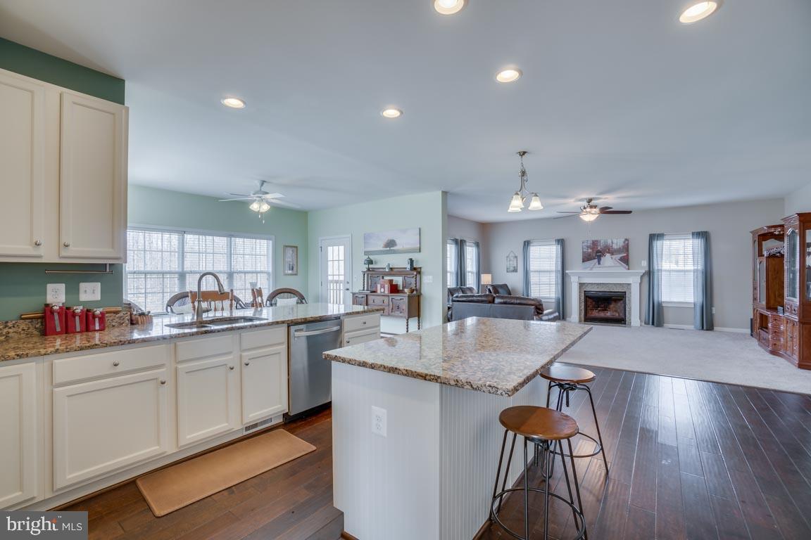 GARRISONVILLE LANDING - Residential