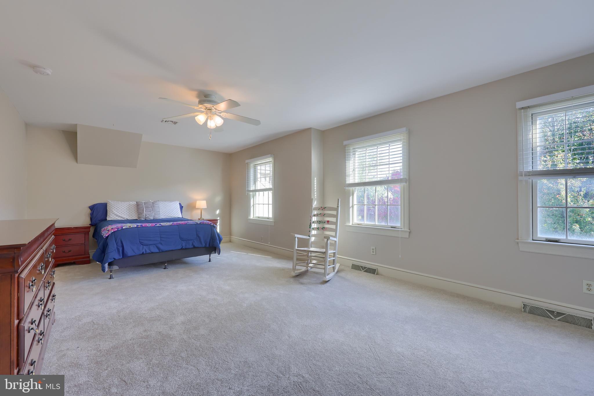 STONEHENGE - Residential